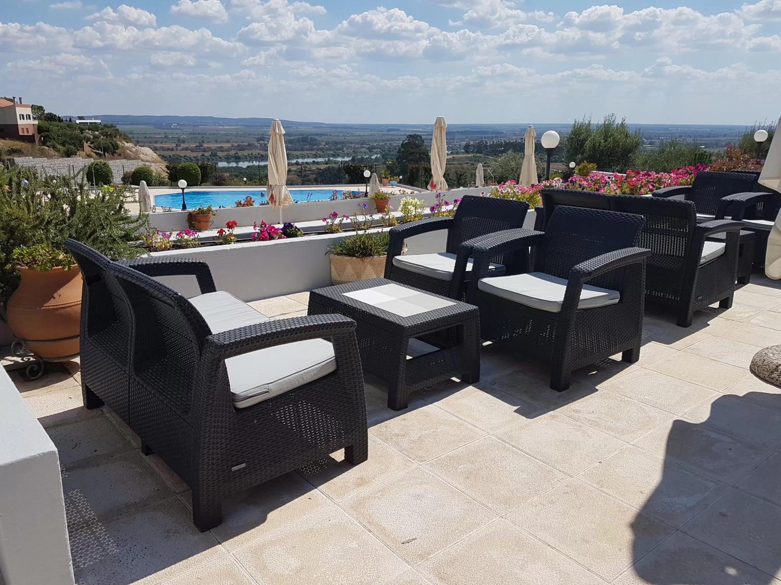 Restaurant/places to eat in Verdi Santarém