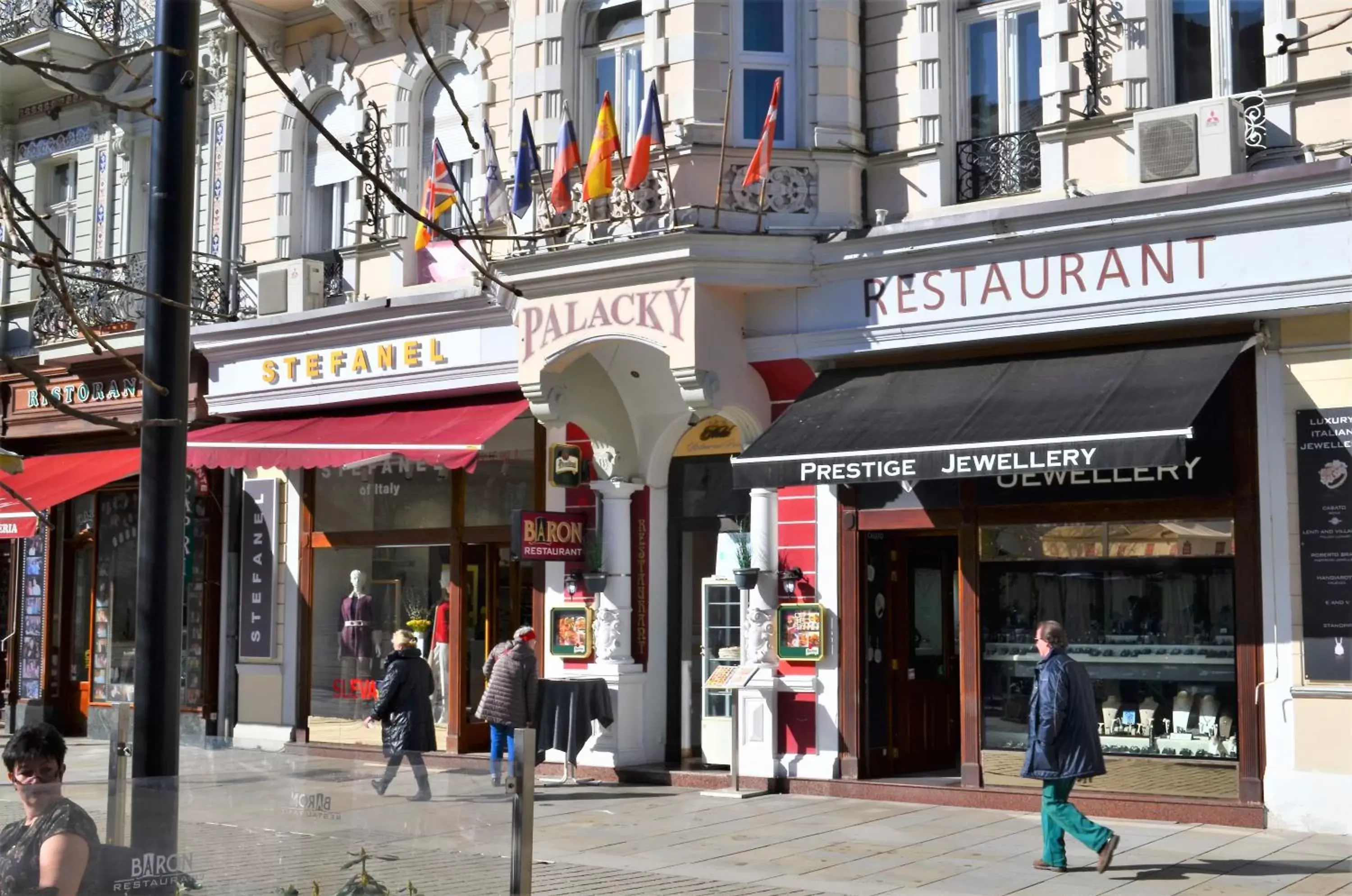 Facade/entrance in Hotel Palacky