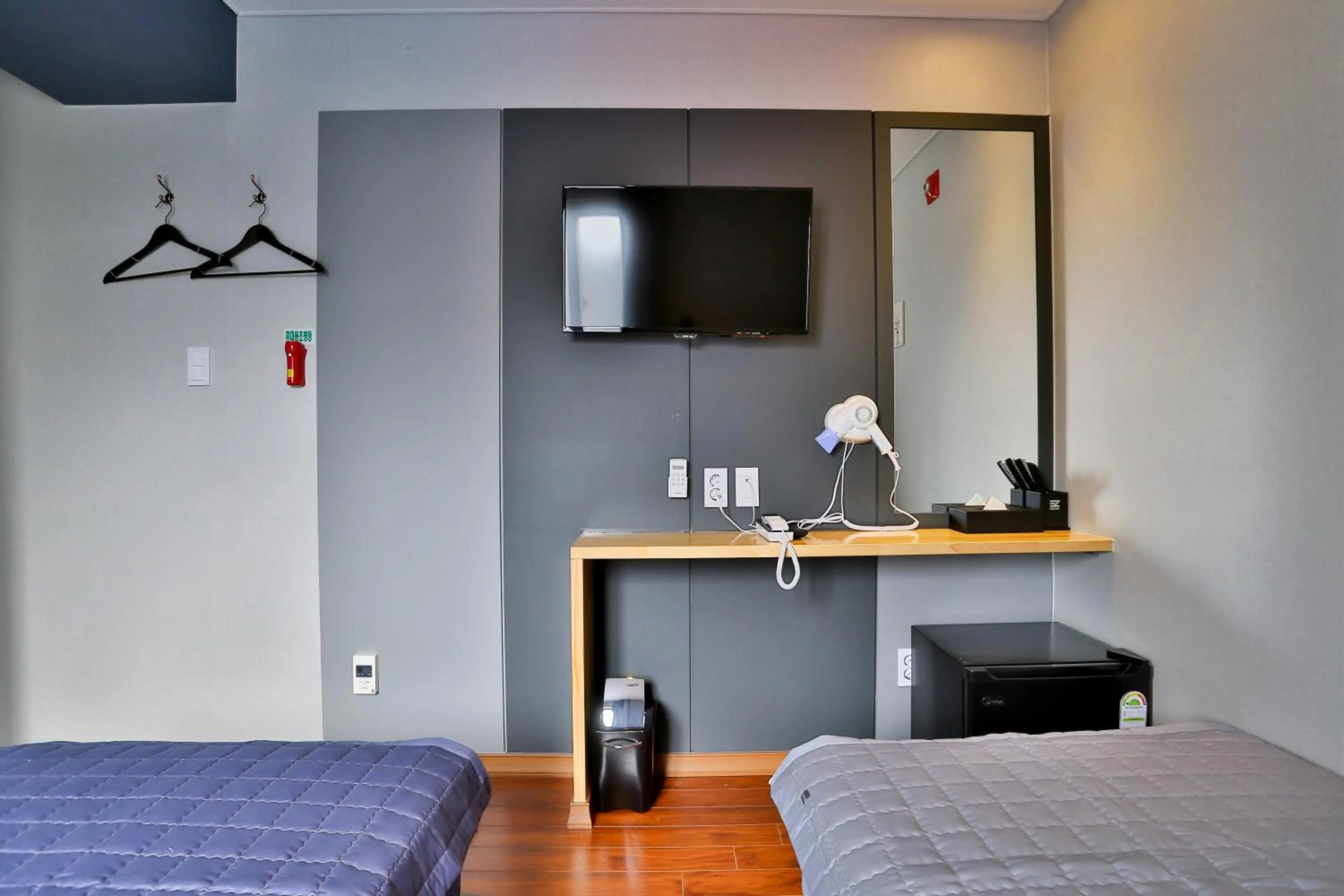 Bedroom, Bed in Ezstay-Nampo