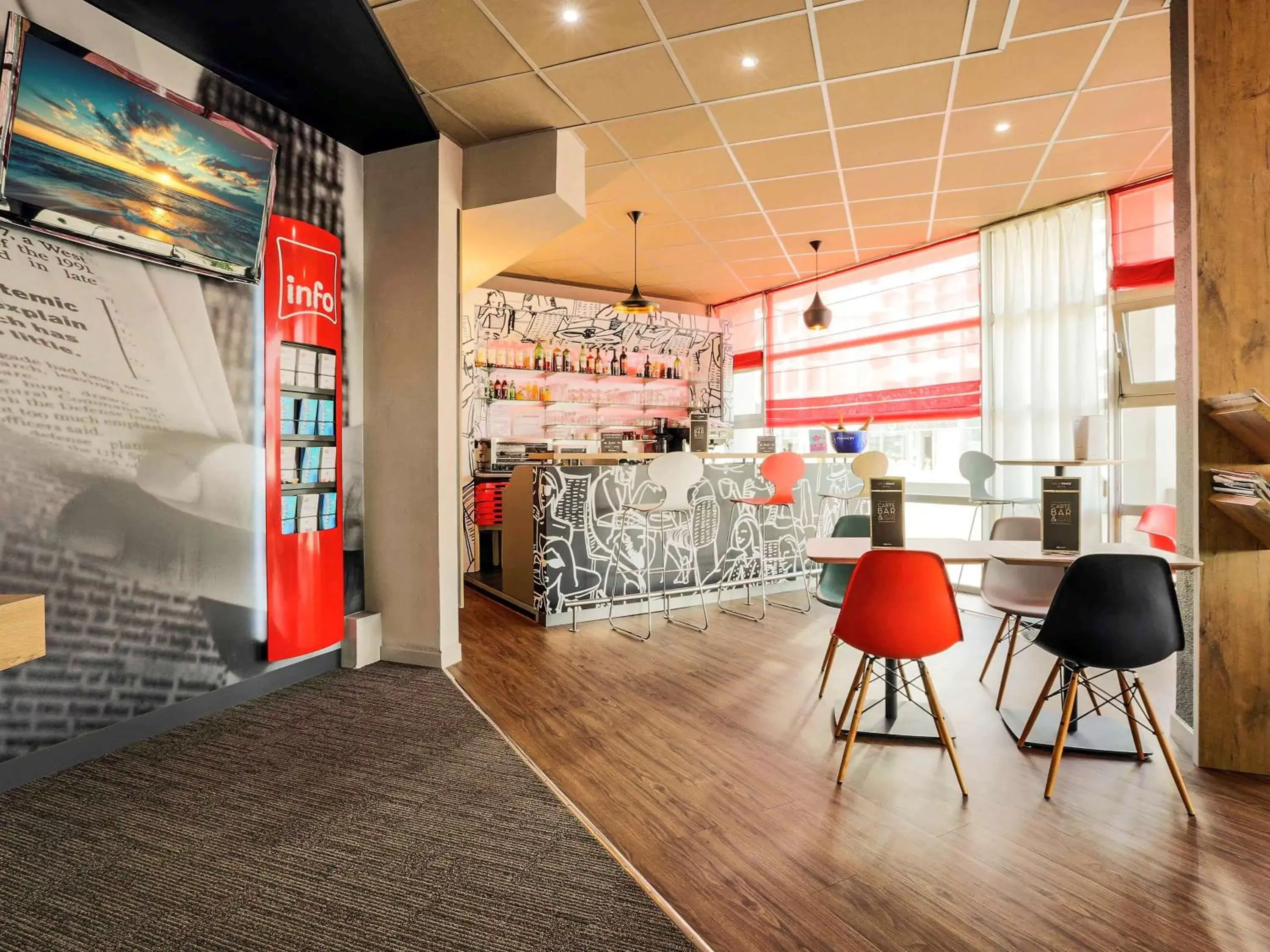 Restaurant/places to eat in ibis Nancy Centre Sainte Catherine