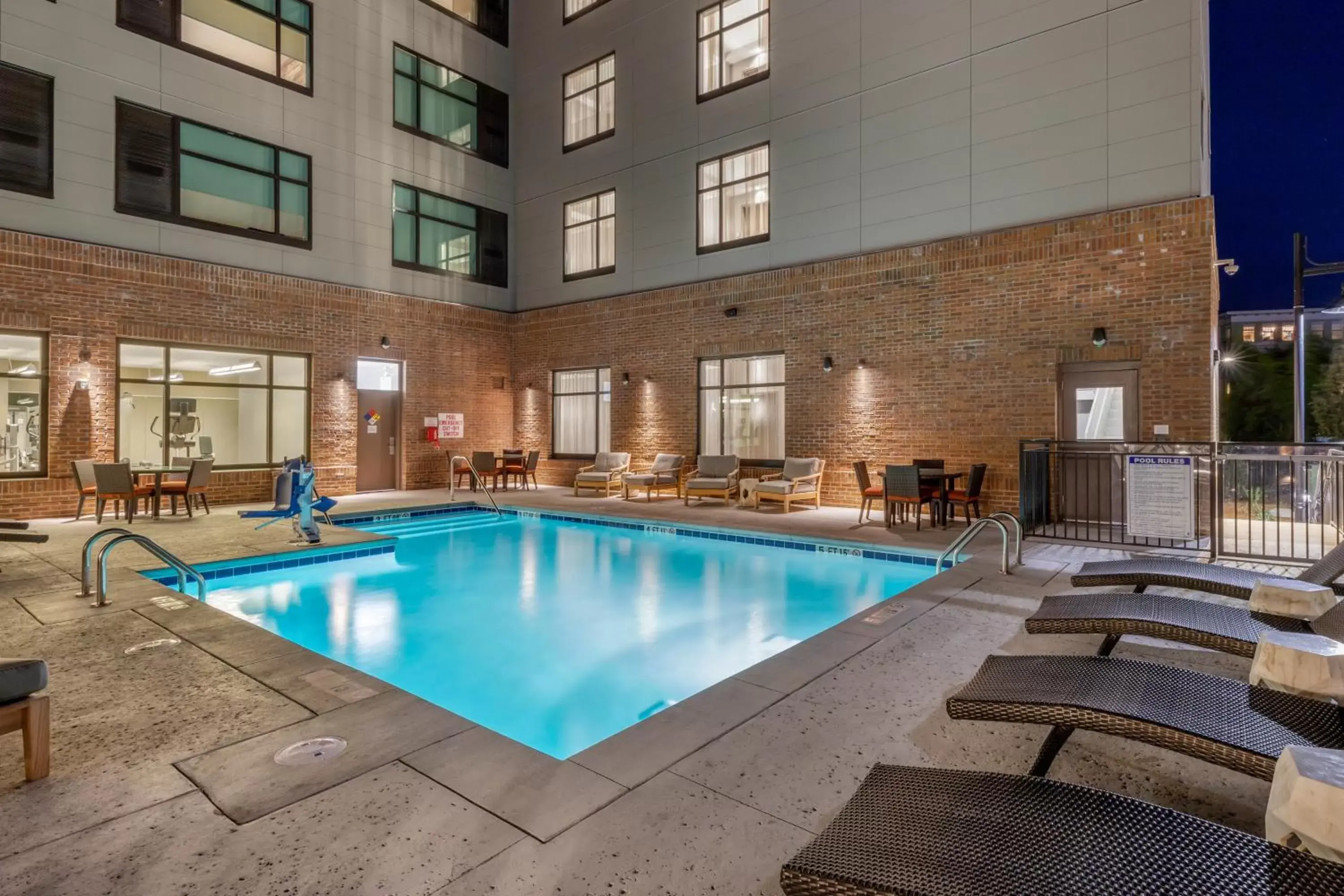 Swimming Pool in Cambria Hotel Charleston Riverview