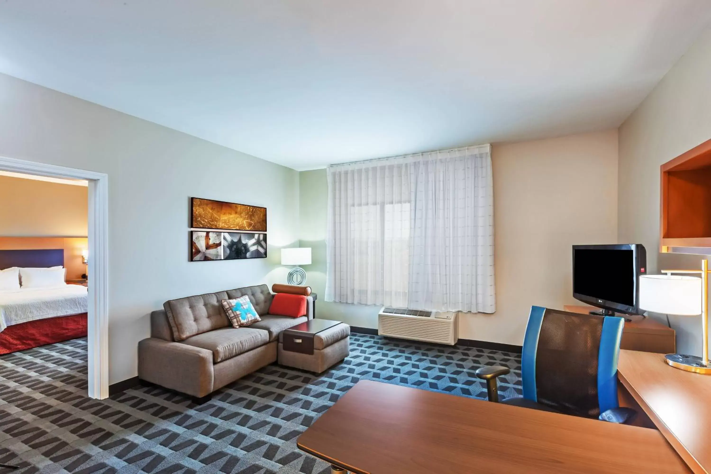 Bedroom, Seating Area in TownePlace Suites by Marriott Tulsa North/Owasso