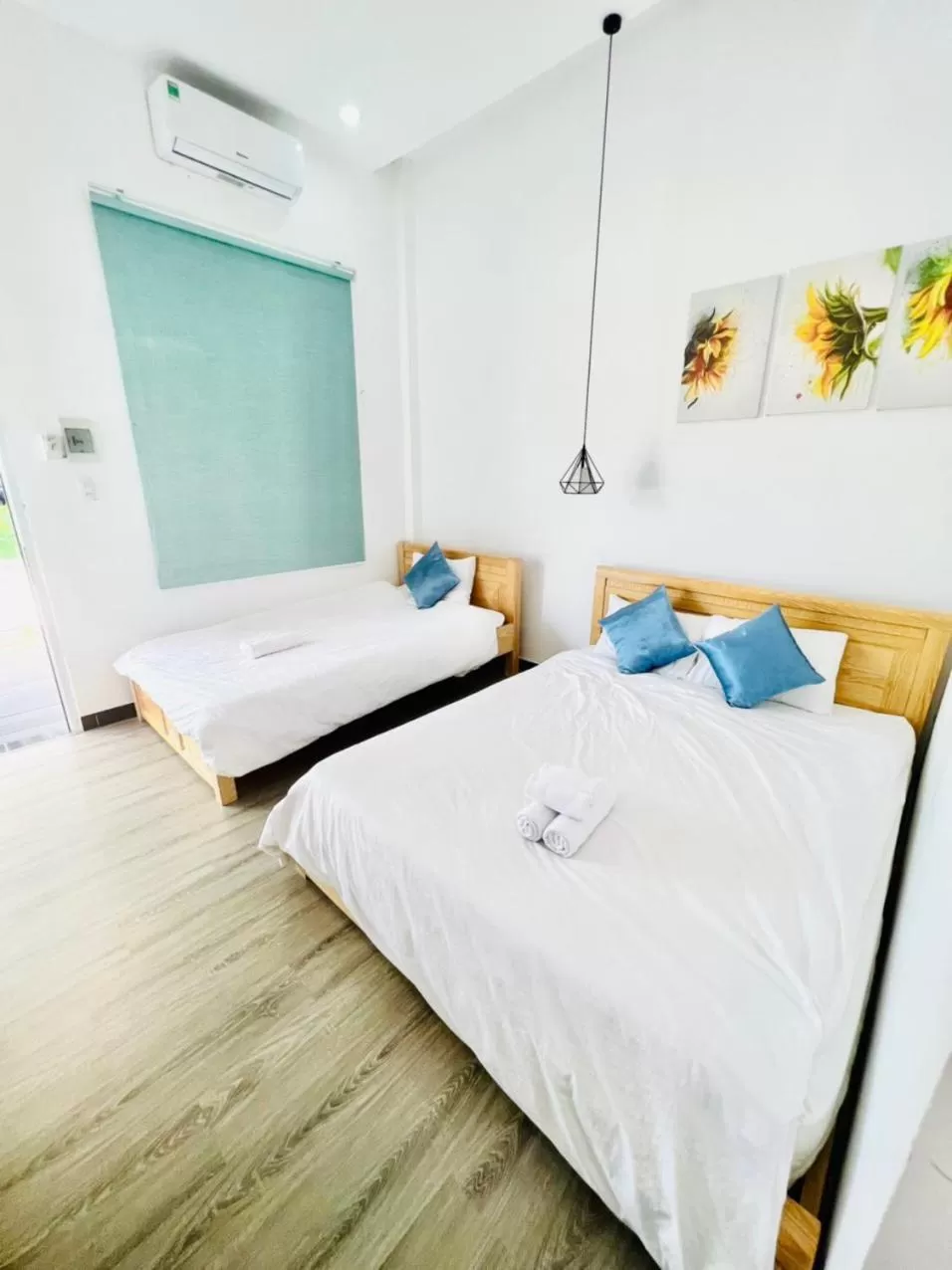 Bed in D'Villa Hotel - Homestay