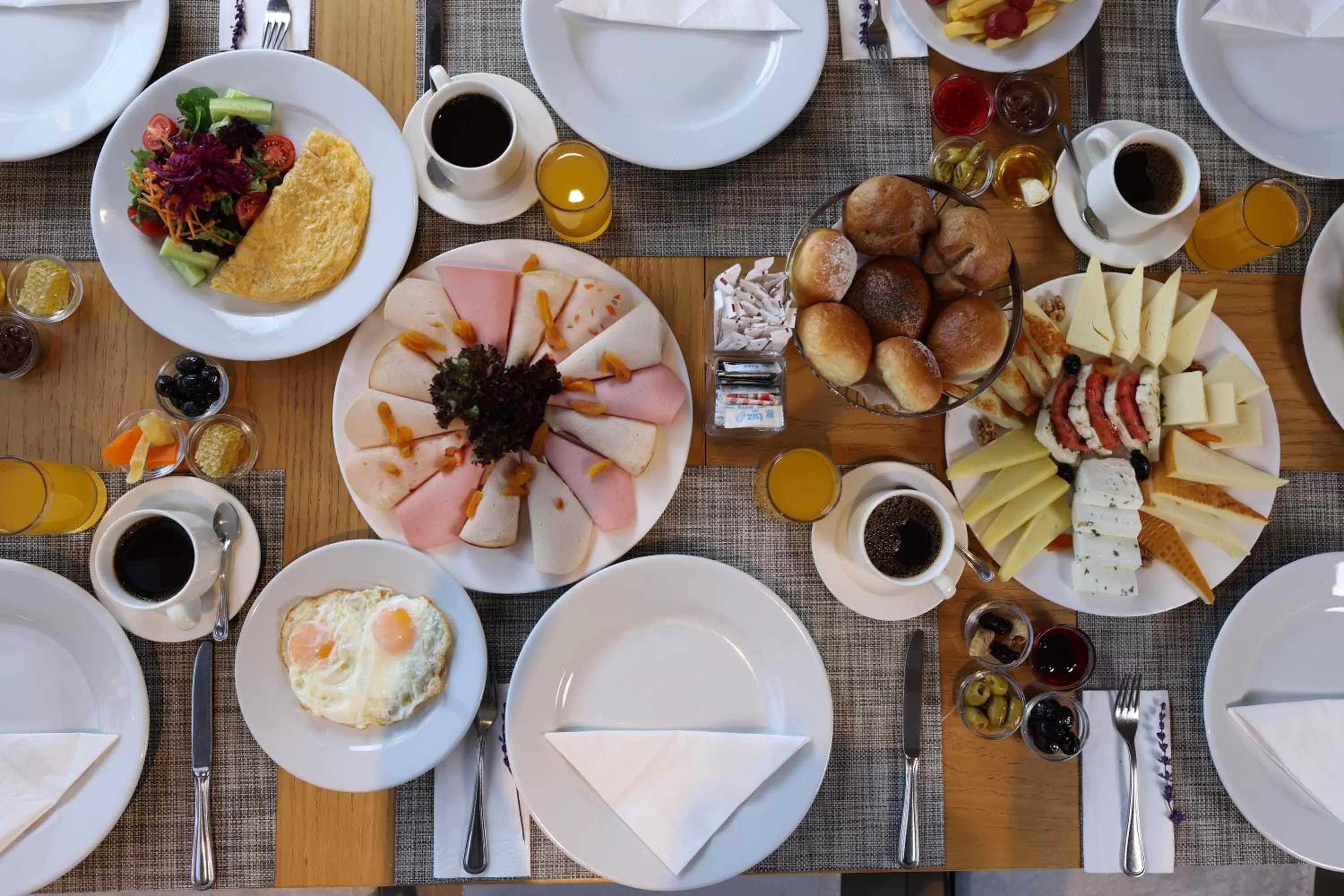 Food and drinks, Breakfast in Nova Plaza Prime Hotel