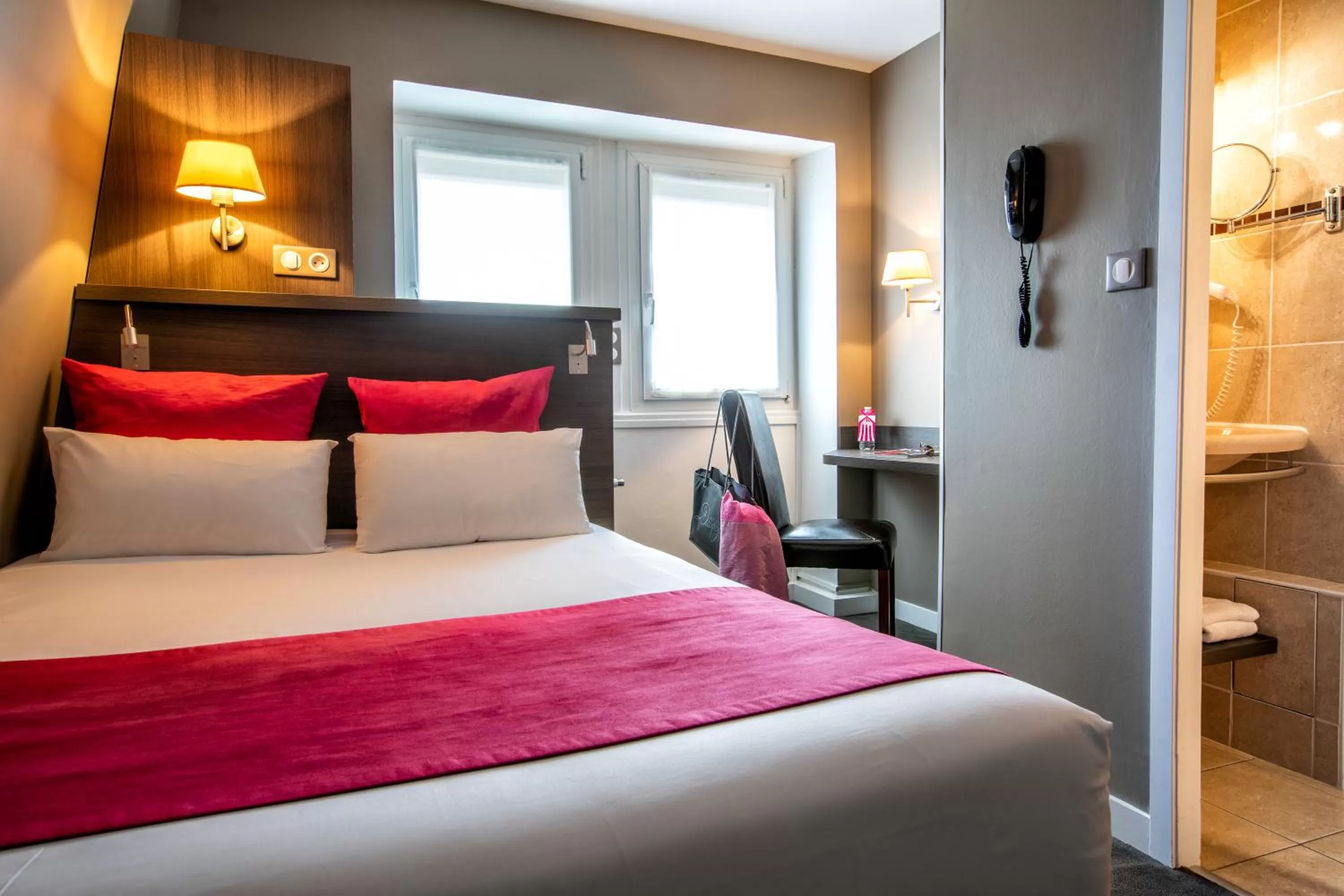 Bedroom, Bed in Hotel Des Dunes