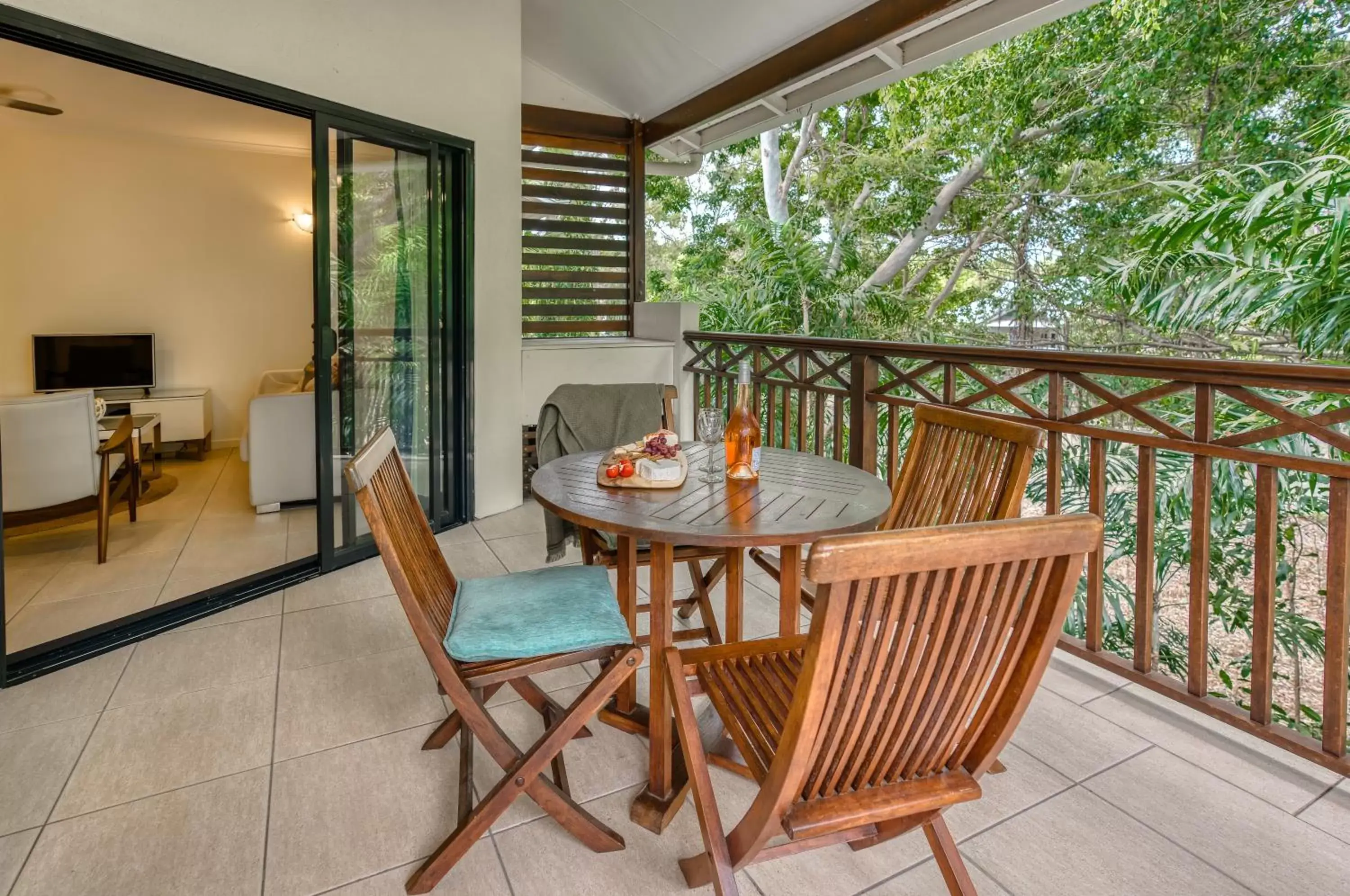 Balcony/Terrace in Freestyle Resort Port Douglas