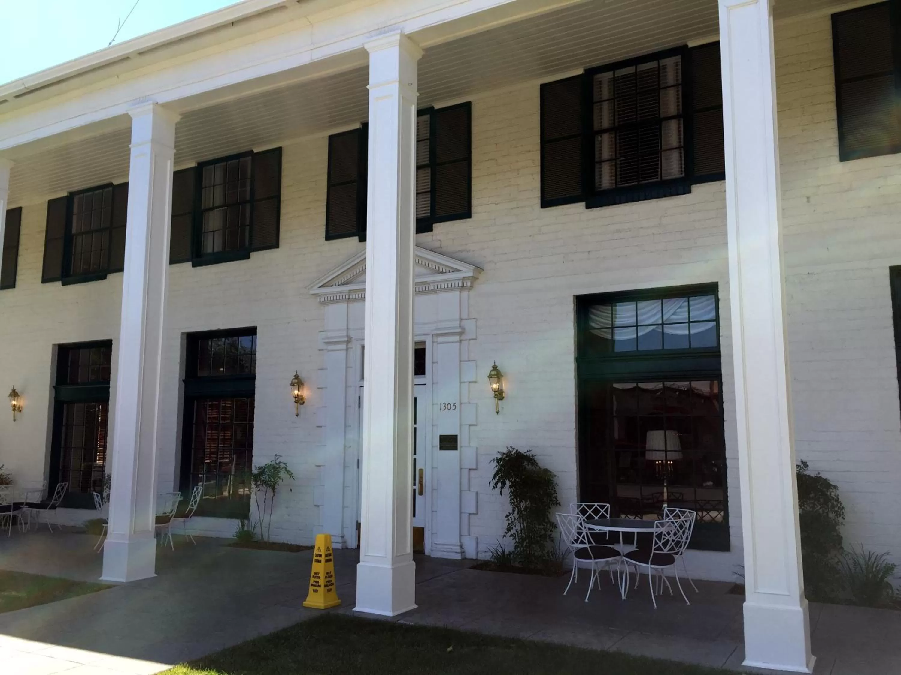 Facade/entrance in Boulder Dam Hotel