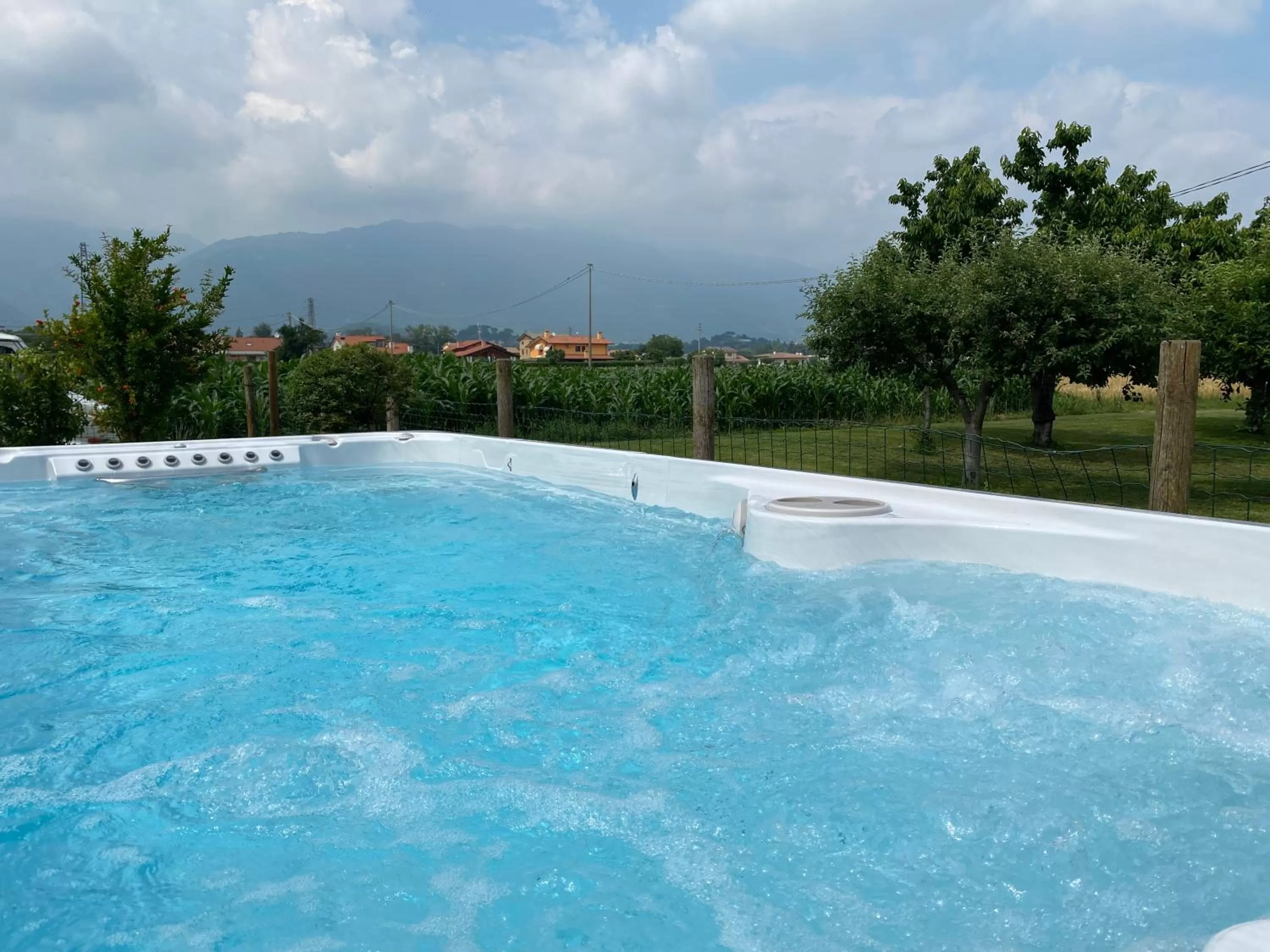 Hot Tub in Le Fate Corbezzole