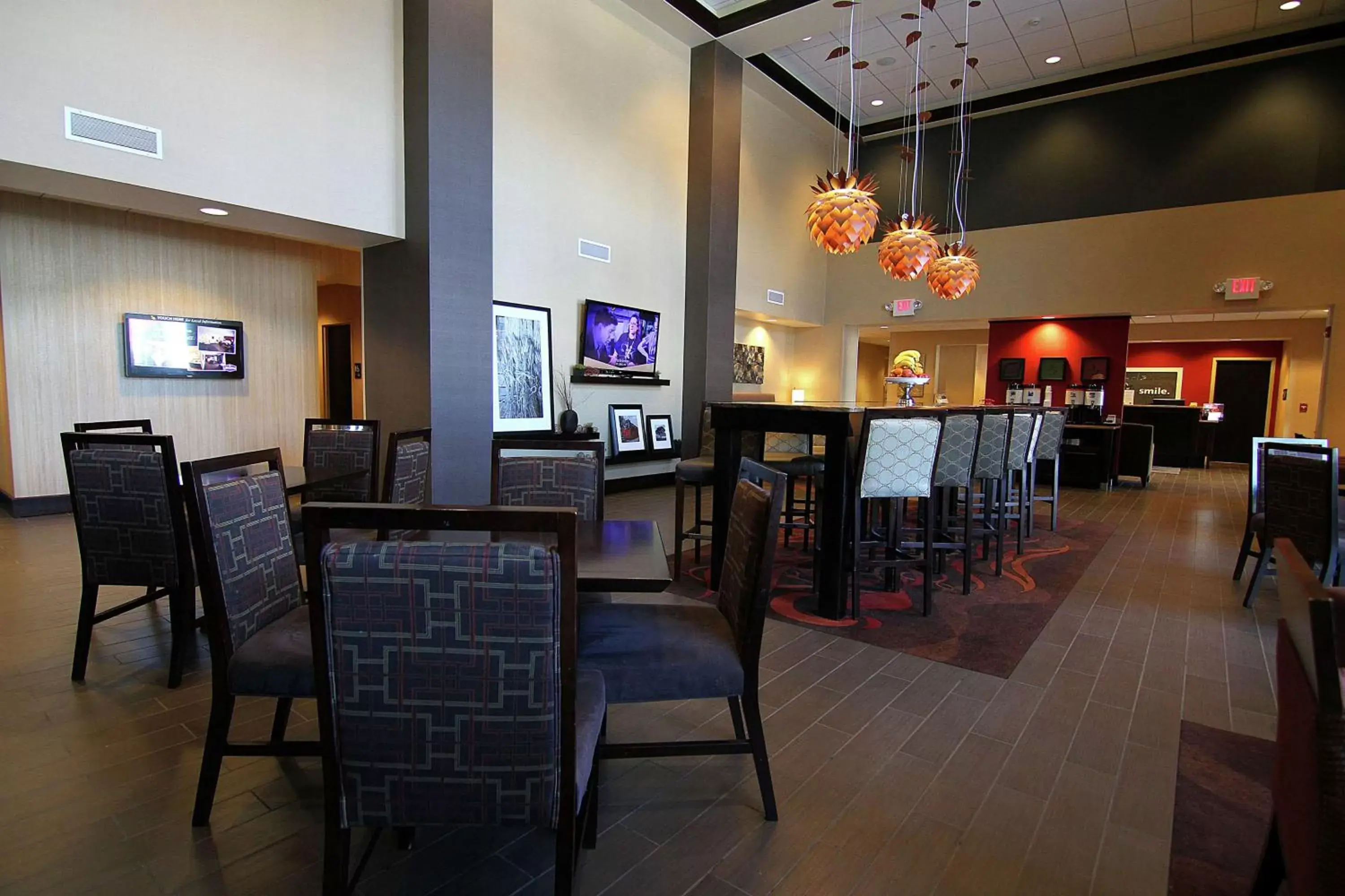 Lobby or reception, Restaurant/Places to Eat in Hampton Inn & Suites Grand Forks