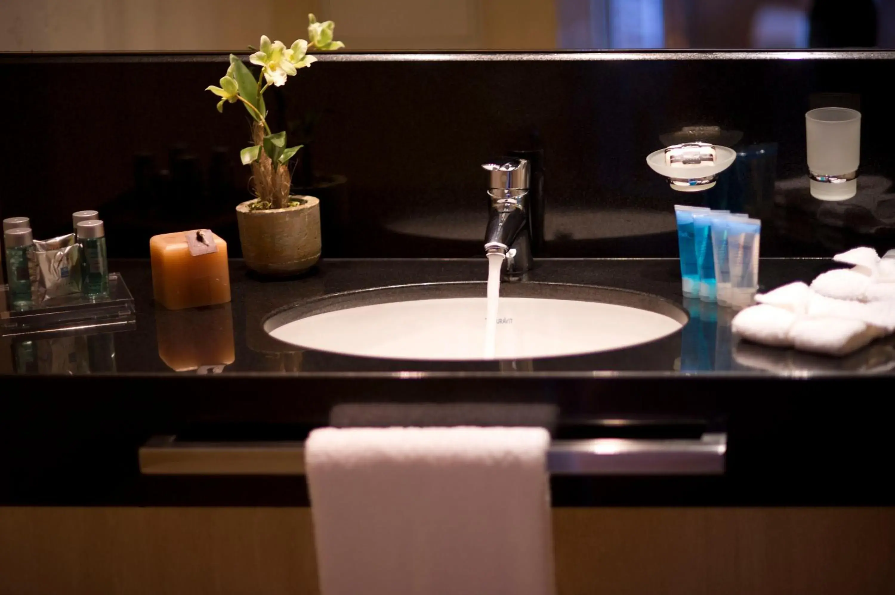 Bathroom in ParkTower Suites