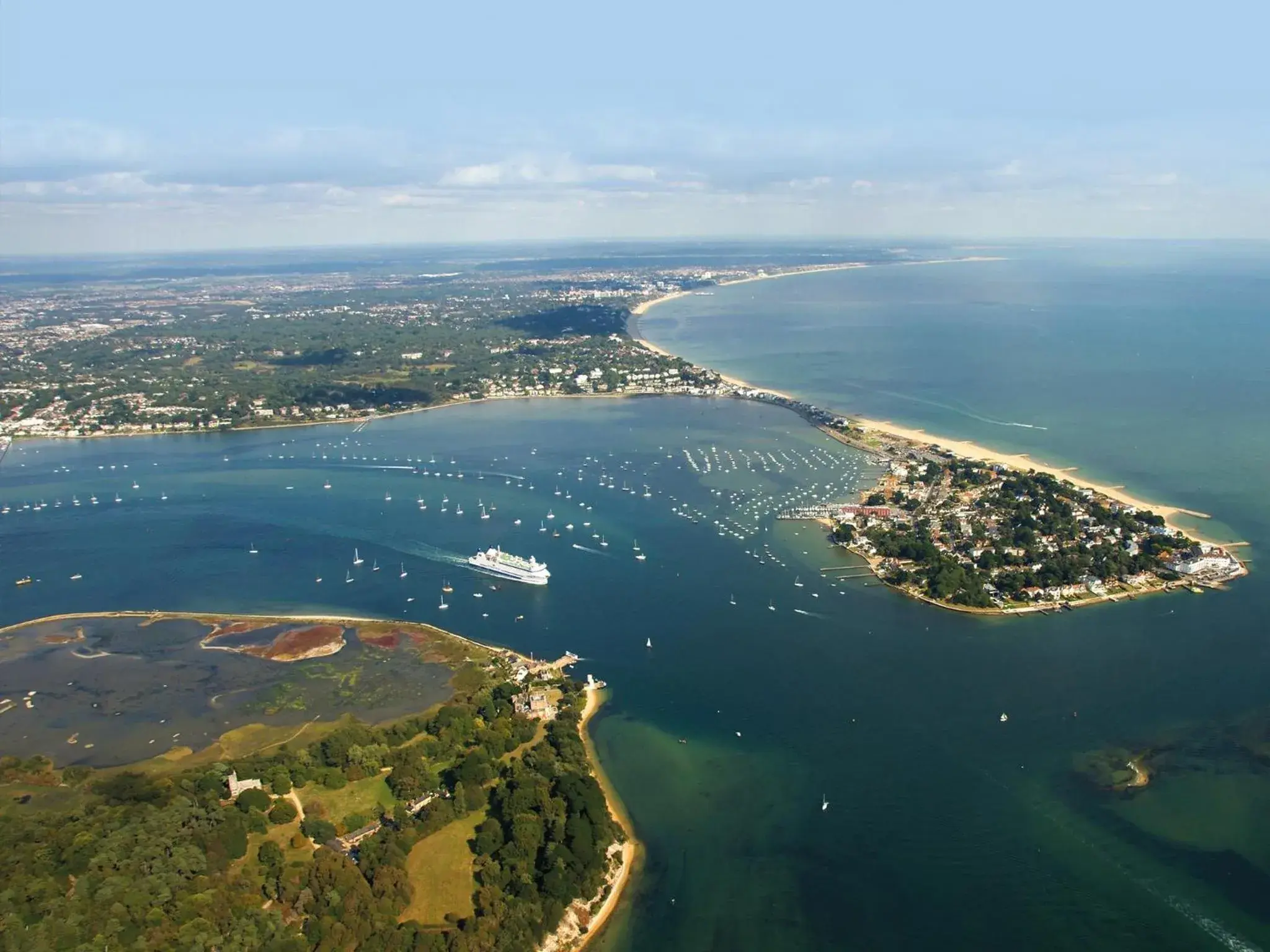 View (from property/room), Bird's-eye View in Sandbanks Hotel