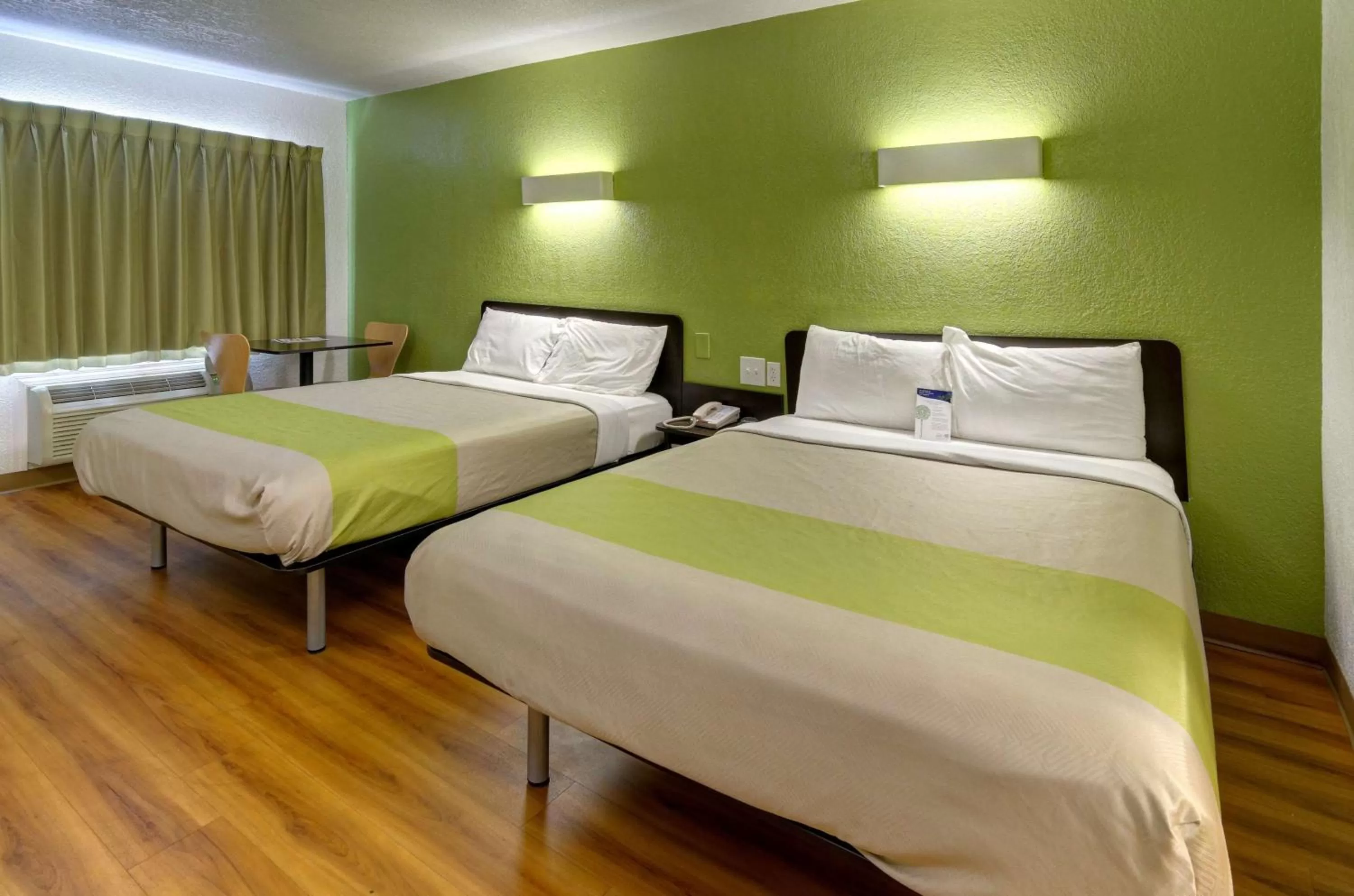 Quadruple Room - Disability Access in Motel 6-Destin, FL