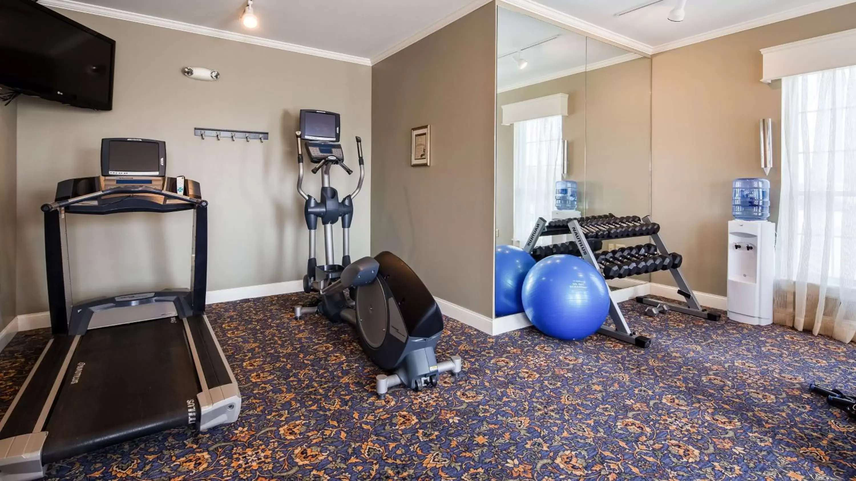 Activities, Fitness Center/Facilities in Best Western White House Inn