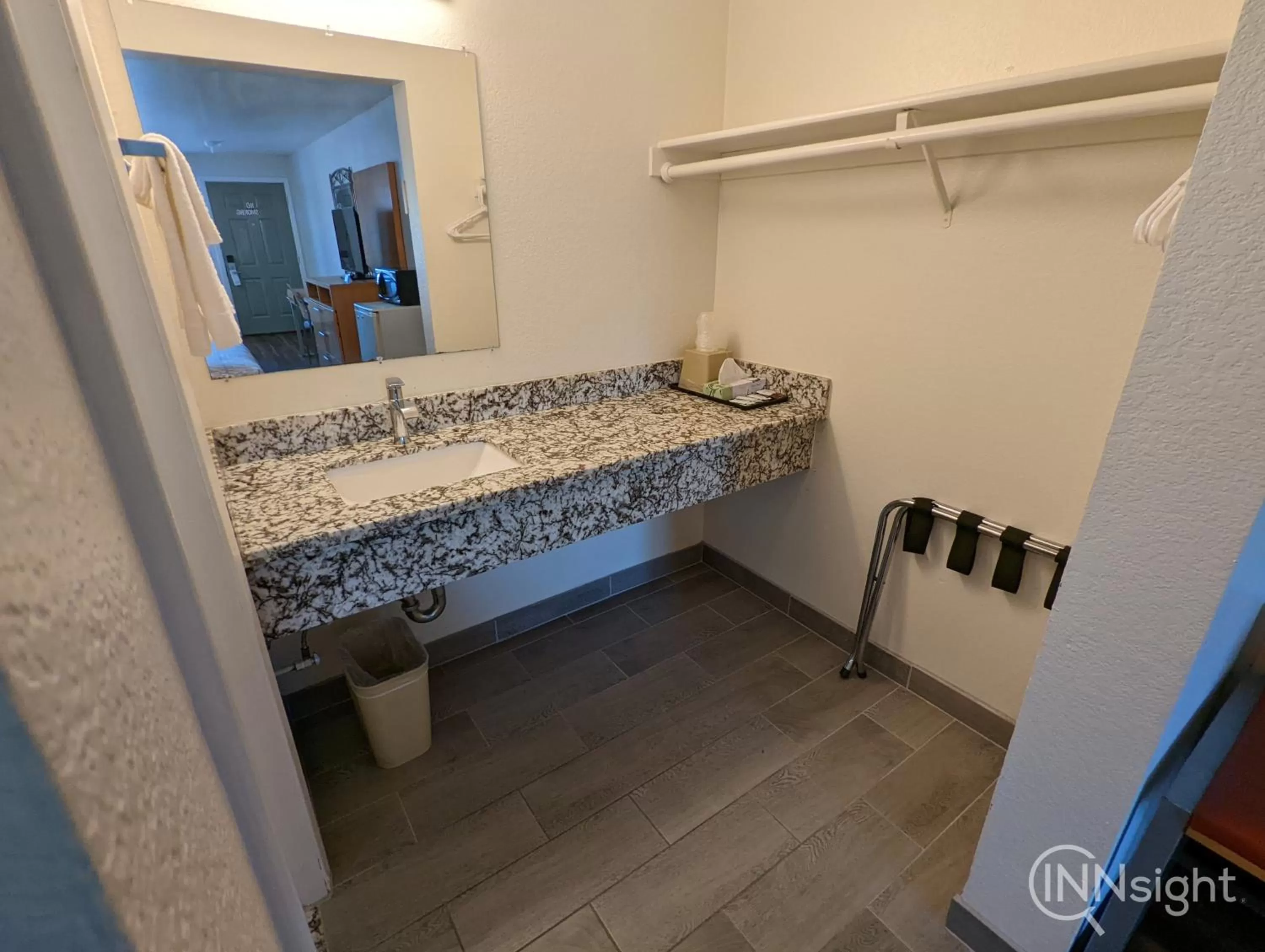 Bathroom in Royal Inn