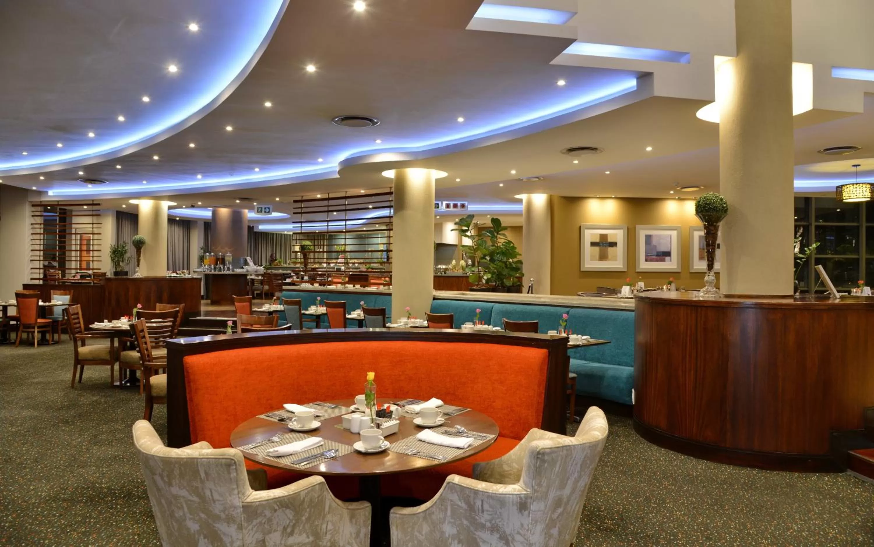 Restaurant/places to eat in City Lodge Hotel Fourways