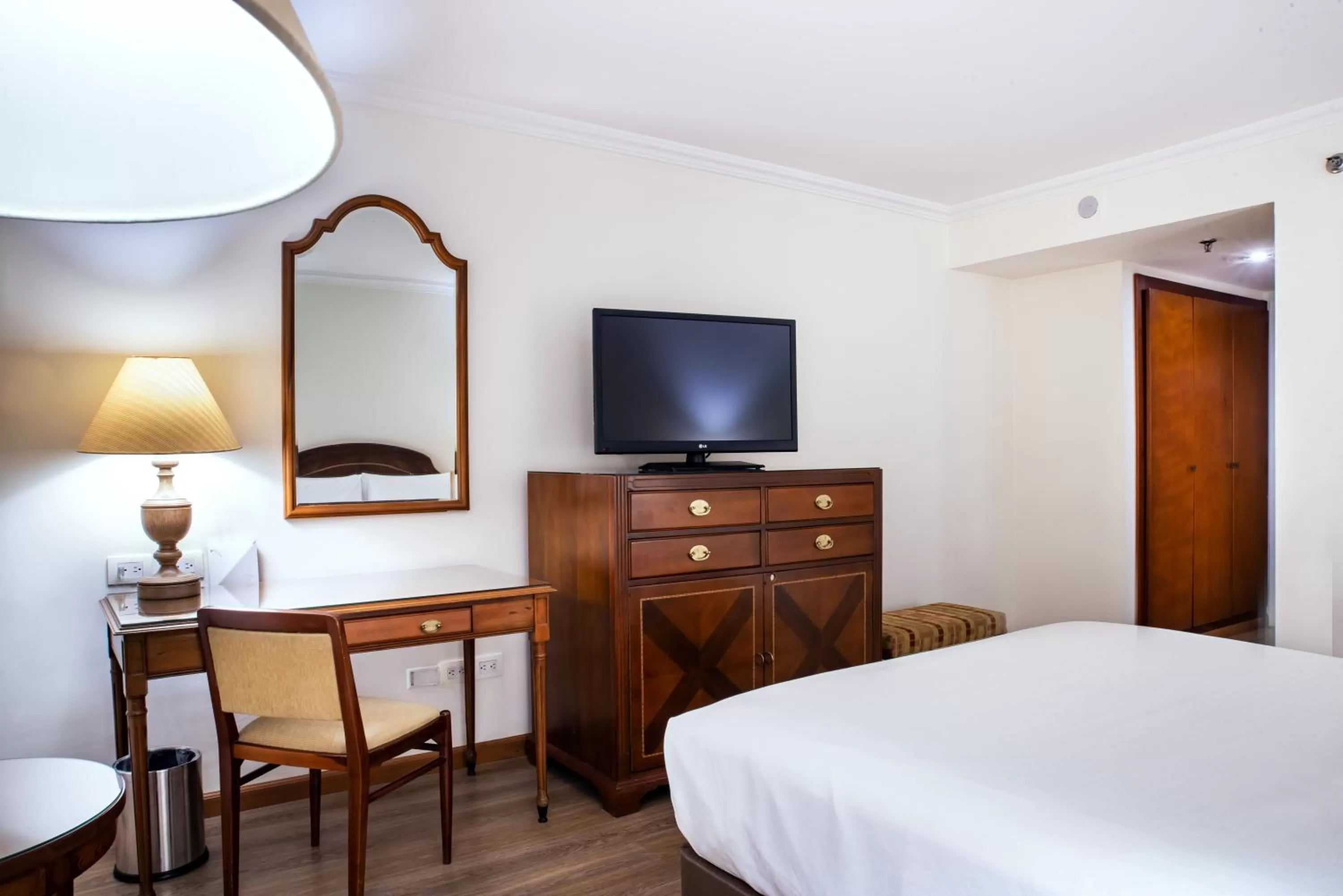 hair dresser, Bed in Tequendama Bogotá