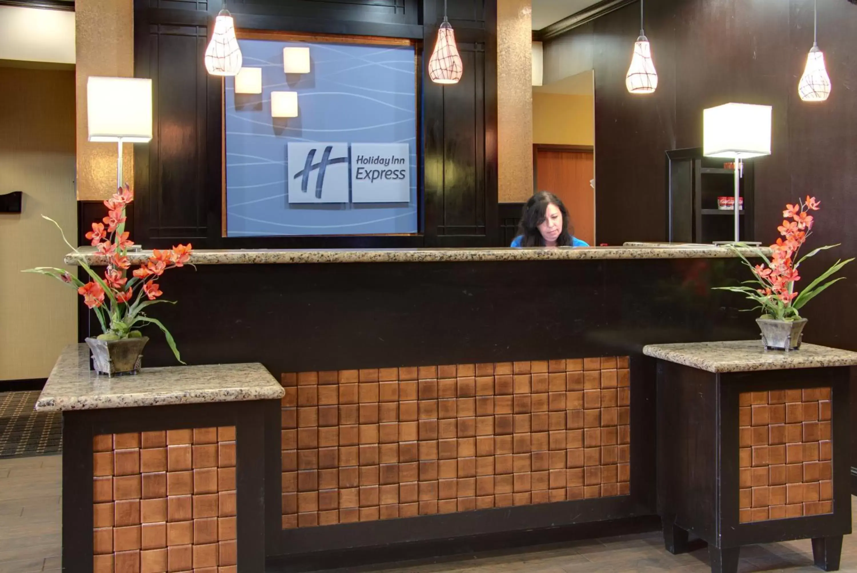 Property building, Lobby/Reception in Holiday Inn Express Hotel & Suites Paris, an IHG Hotel