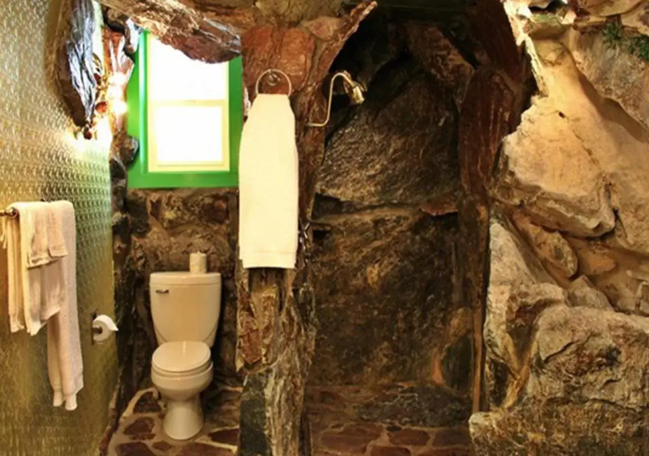 Bathroom in Madonna Inn