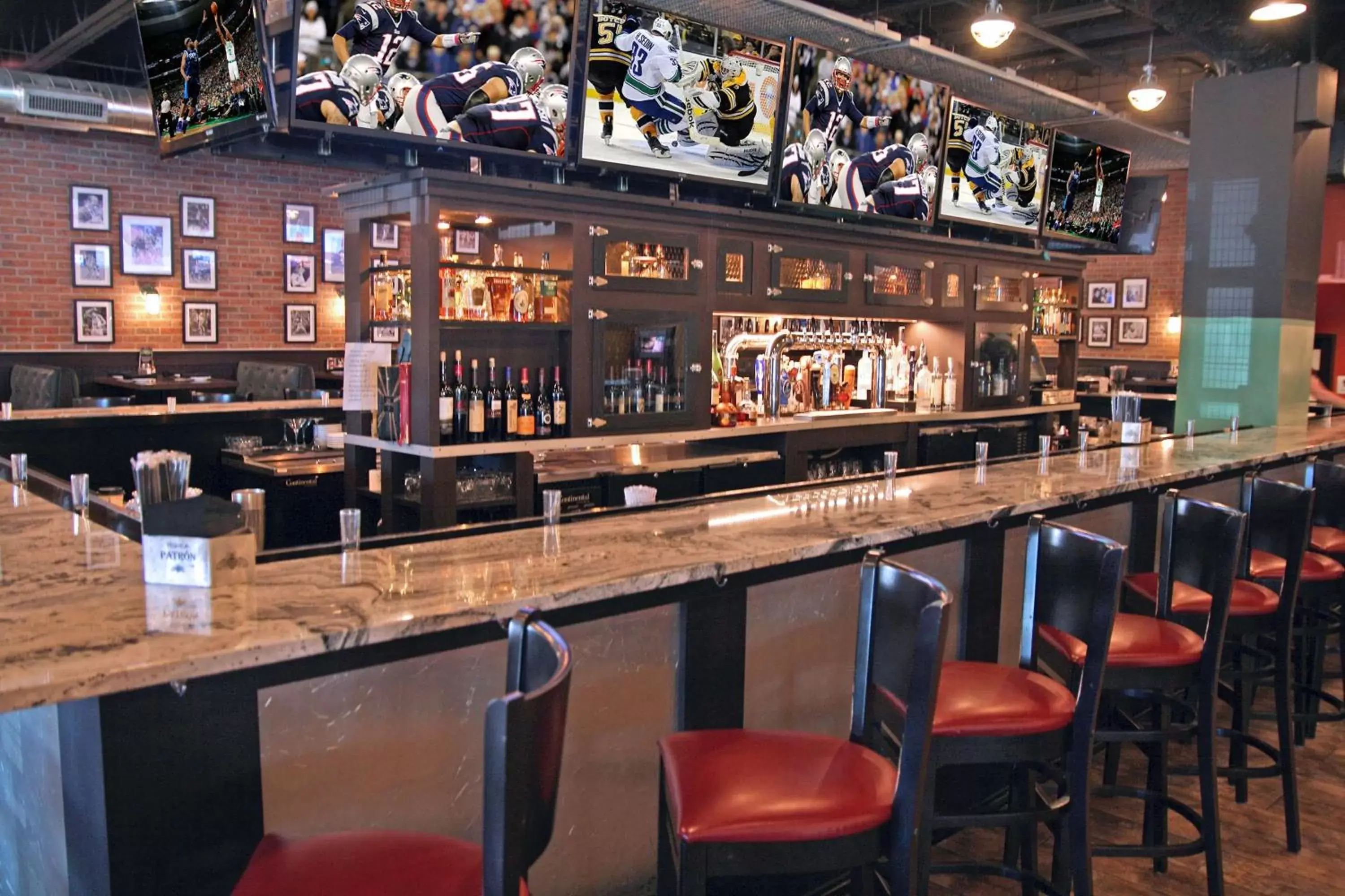 Restaurant/places to eat in Hampton Inn Boston-Natick Restaurant/places to eat in Hampton Inn Boston-Natick