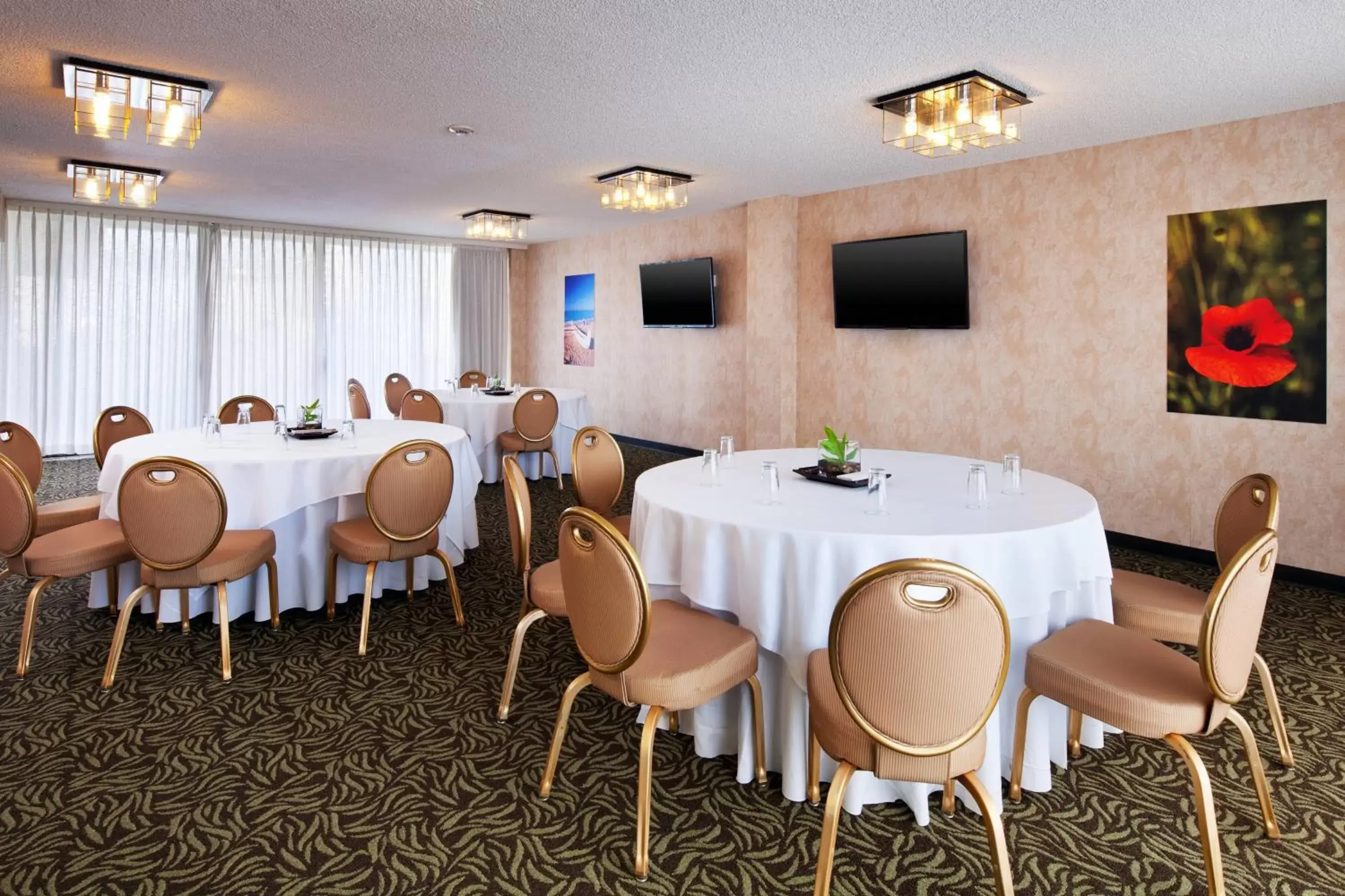 Meeting/conference room, Restaurant/Places to Eat in Sheraton Princess Kaiulani