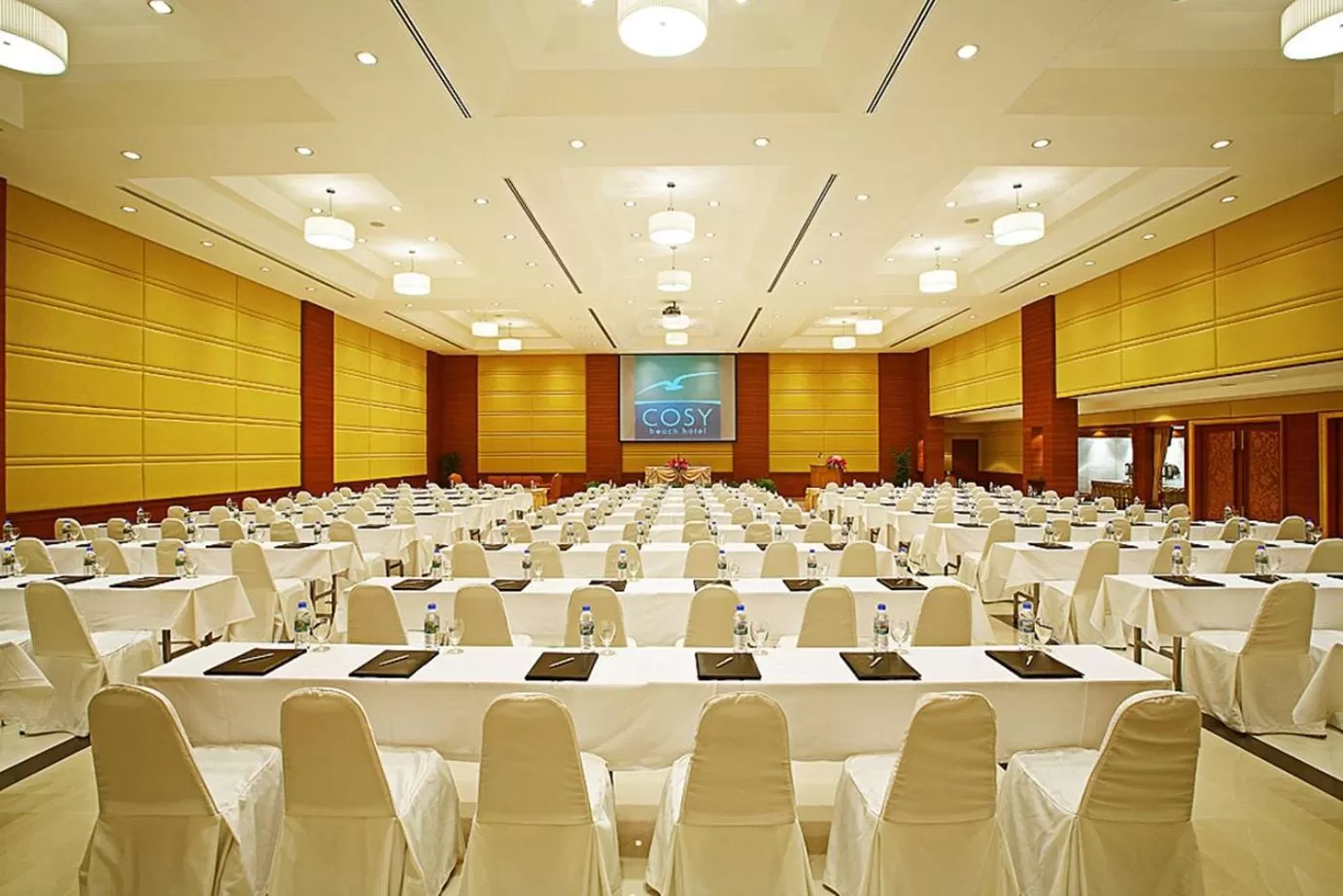 Business facilities in Cosy Beach Hotel - SHA Extra Plus