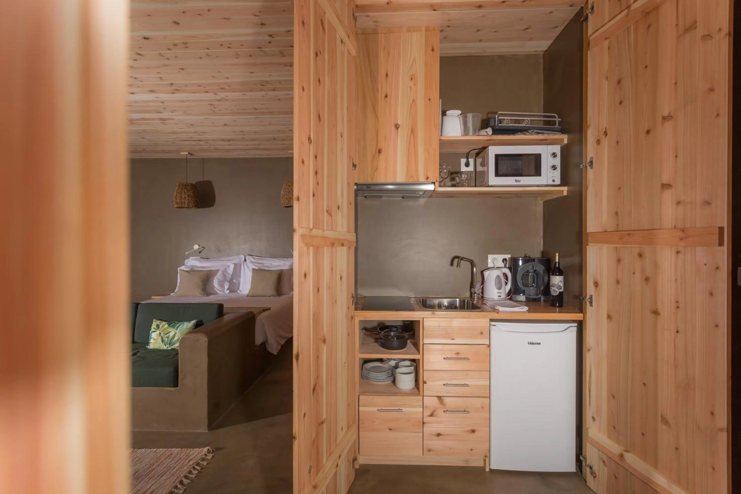 Kitchen or kitchenette in Santa Barbara Eco-Beach Resort