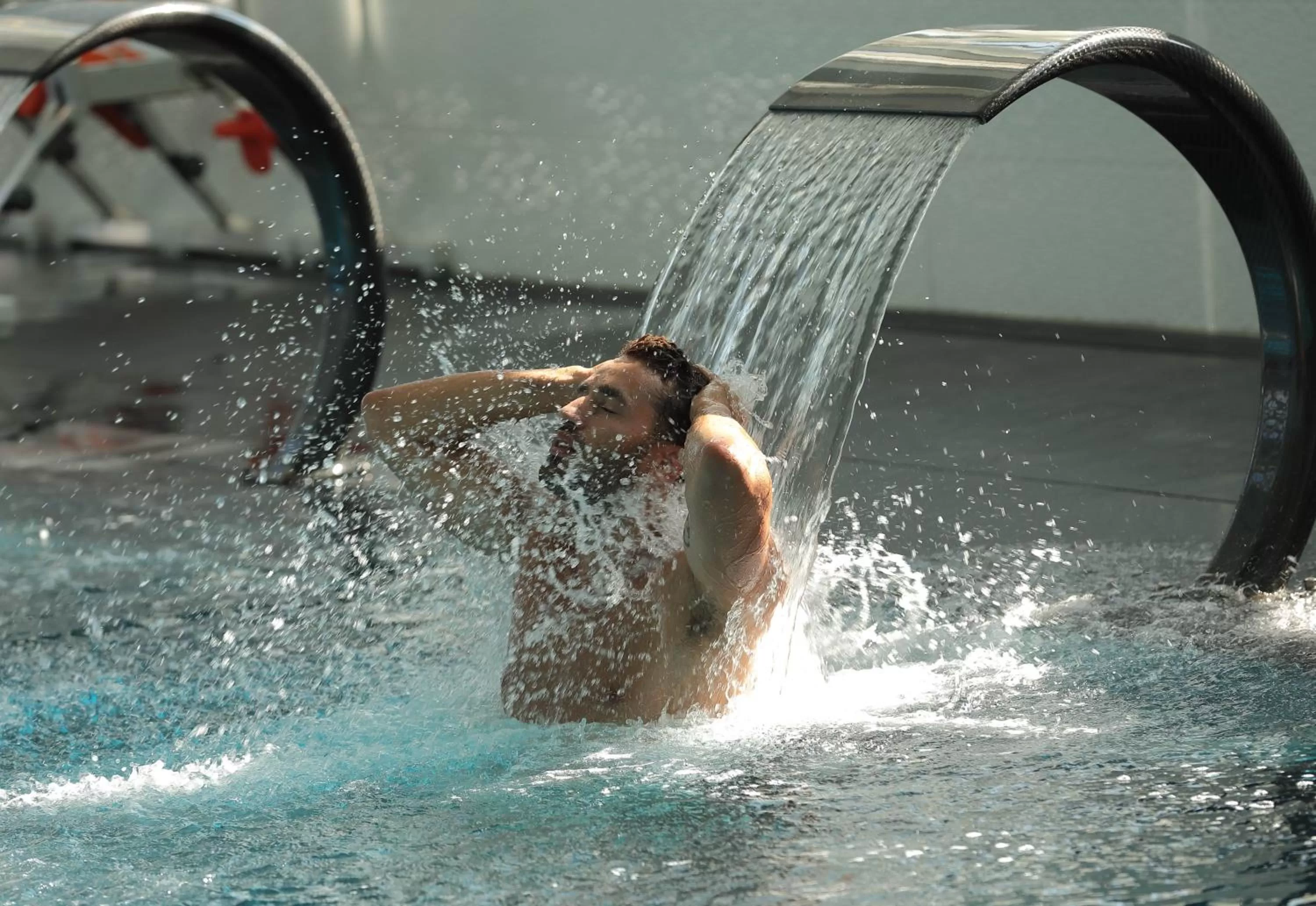 Swimming pool in The View Bouznika