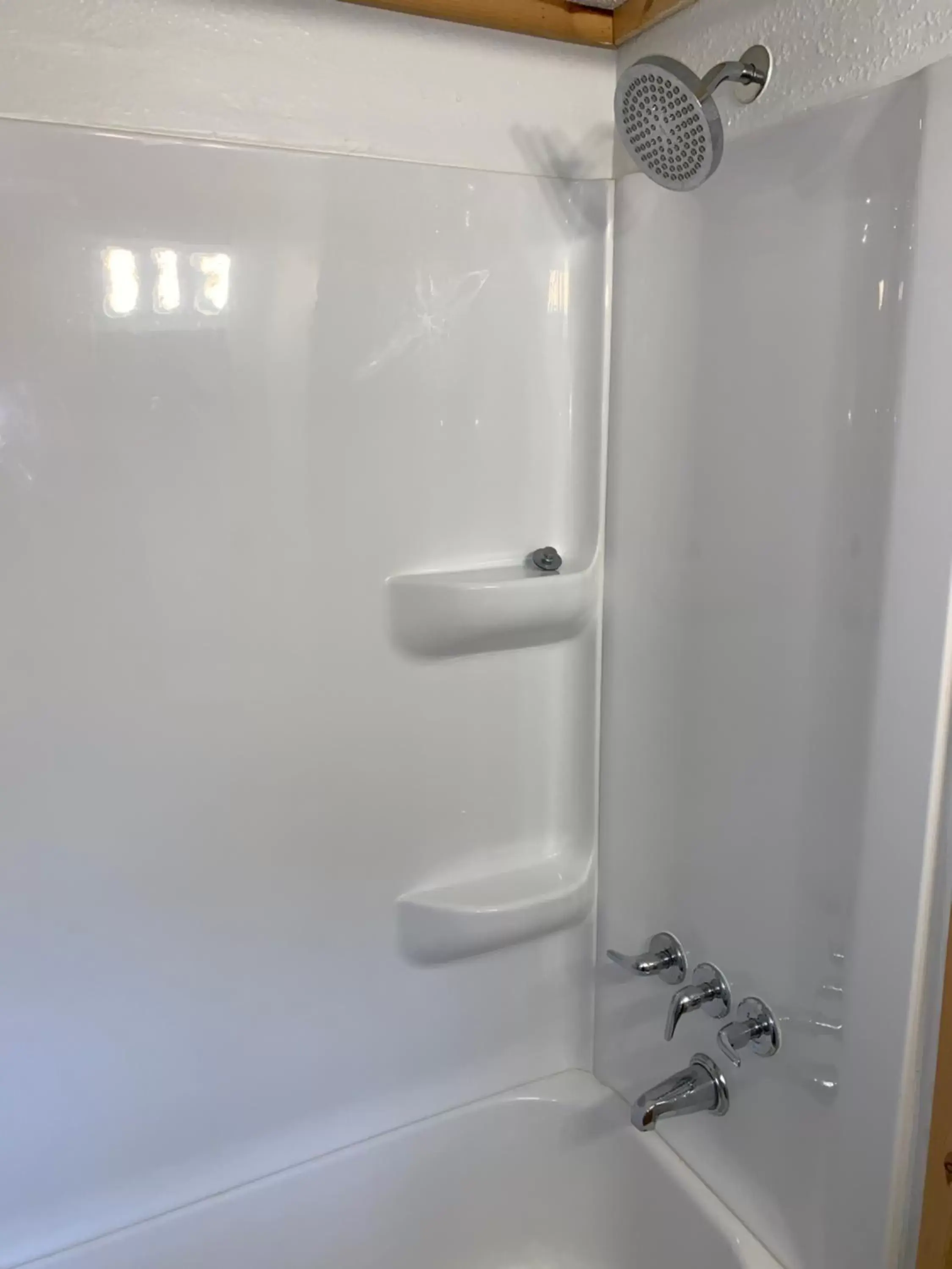 Shower, Bathroom in Glacier Haven Inn