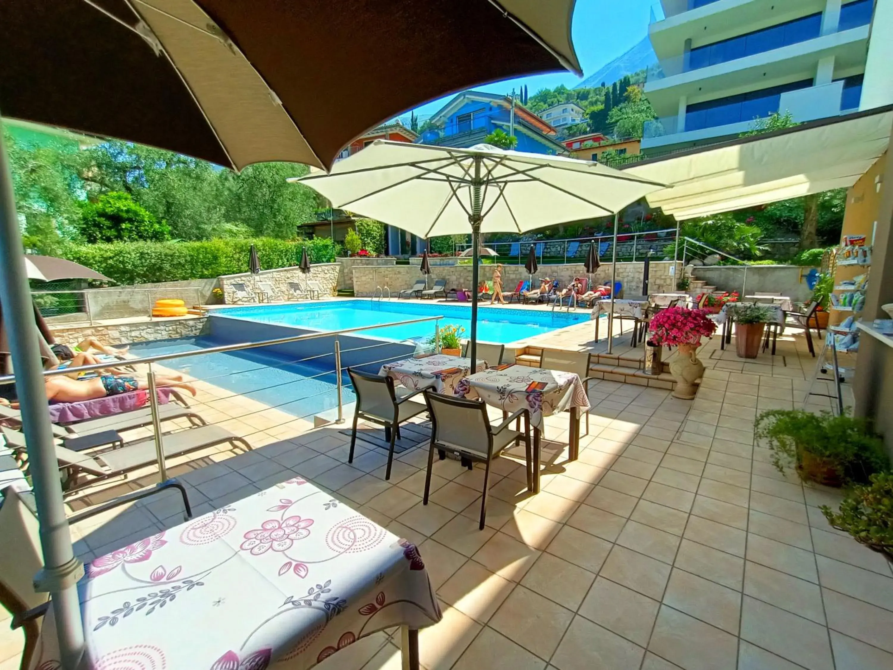Swimming Pool in Hotel Antonella