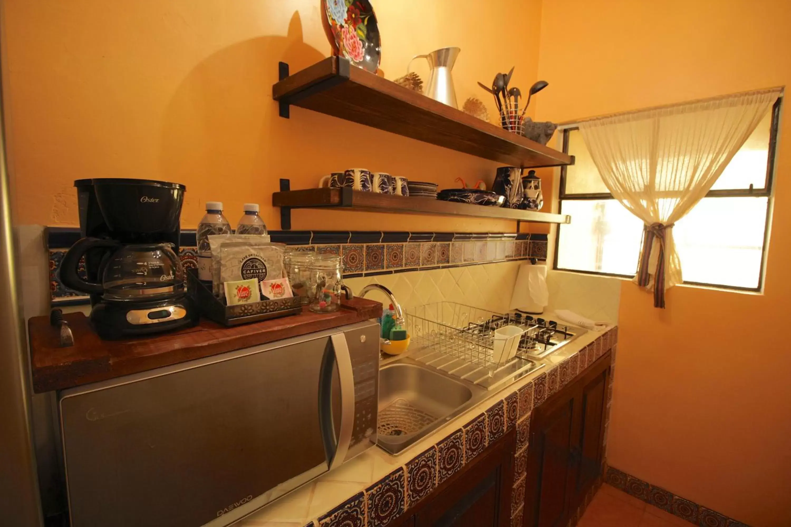 Kitchen or kitchenette, Kitchen/Kitchenette in Casa Mia Suites