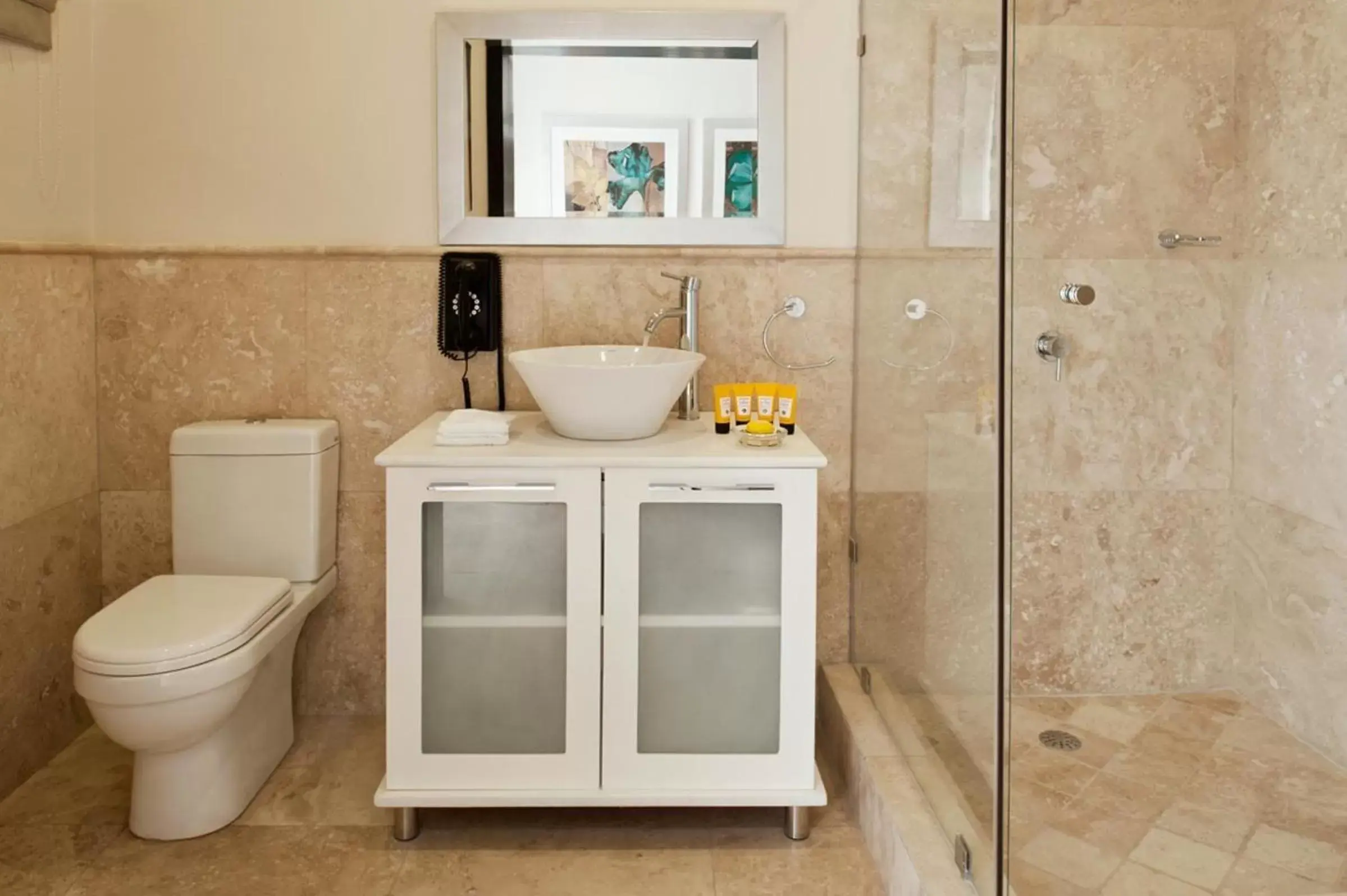 Bathroom in Villa Monticello Boutique Hotel