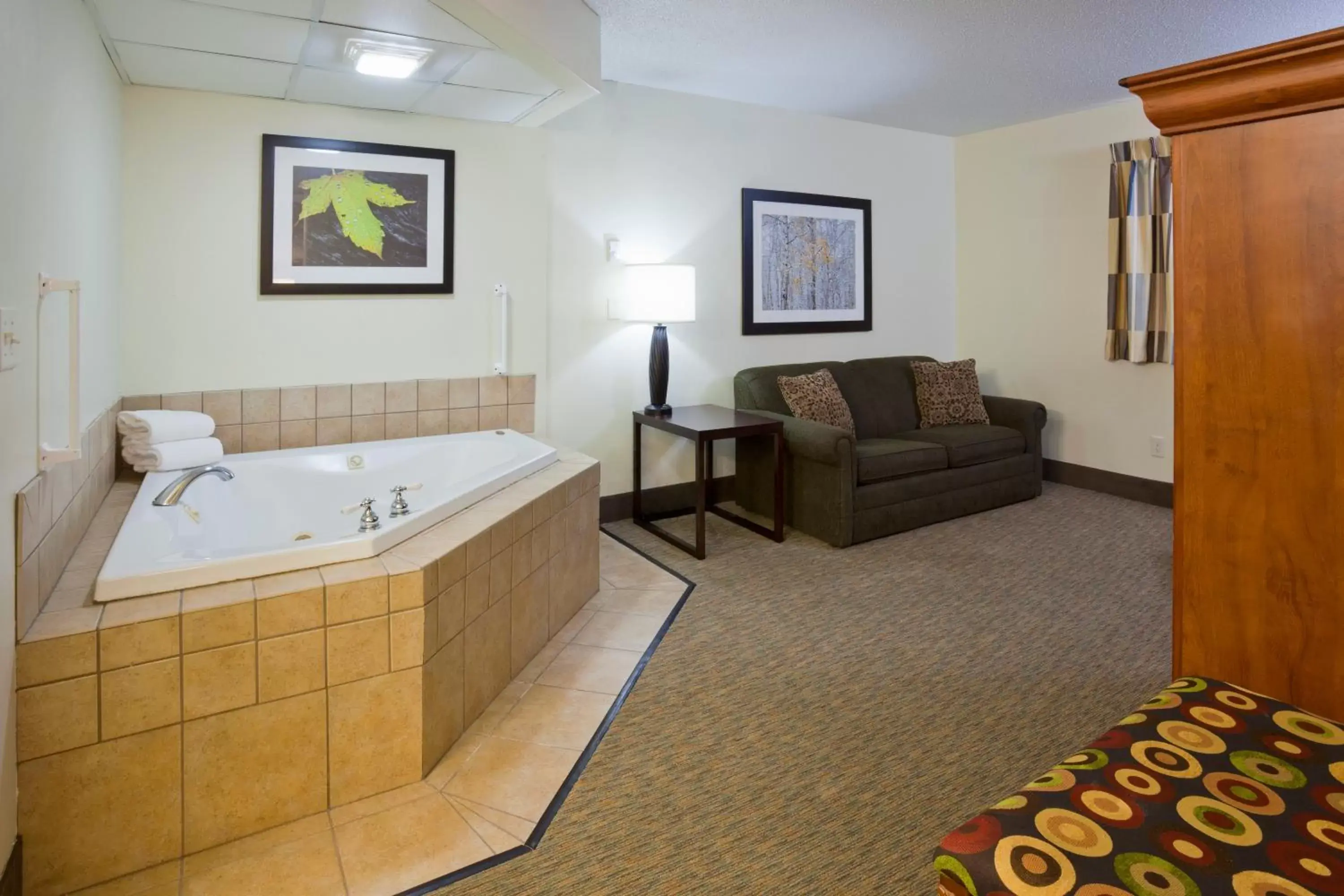 Living room in Fargo Inn and Suites