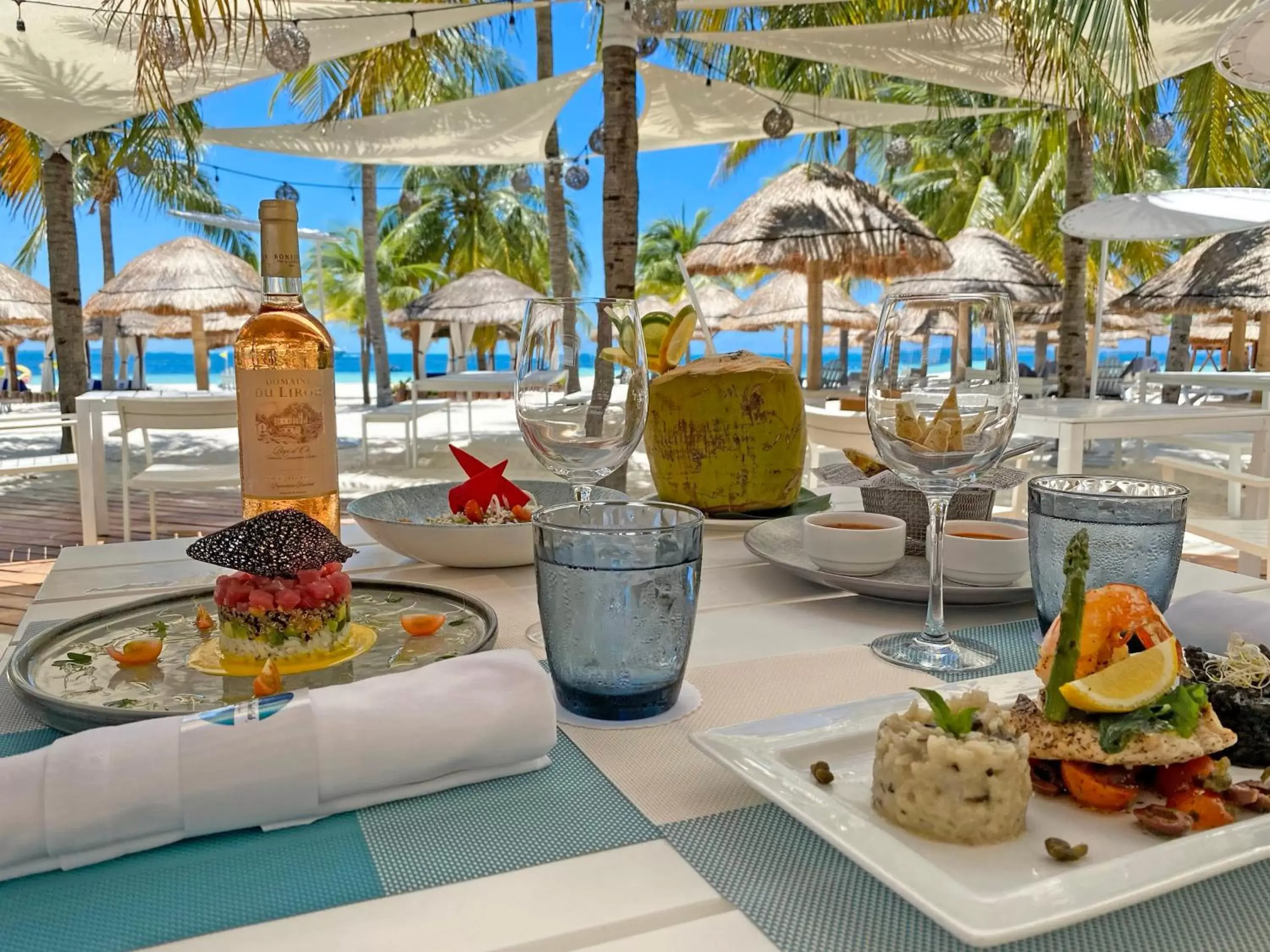 Restaurant/places to eat in InterContinental Presidente Cancun Resort