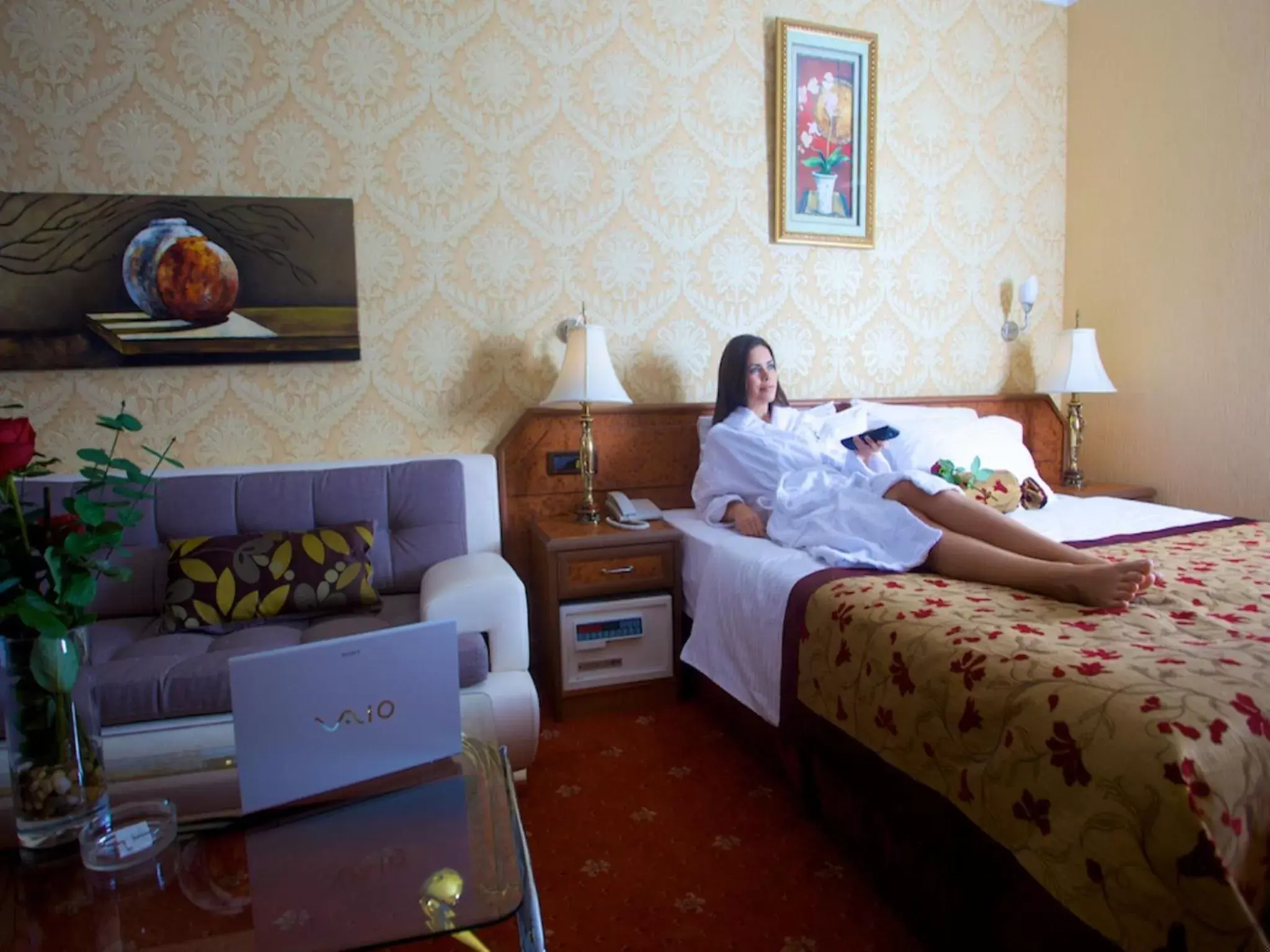Bedroom, Bed in Grand Hilarium Hotel