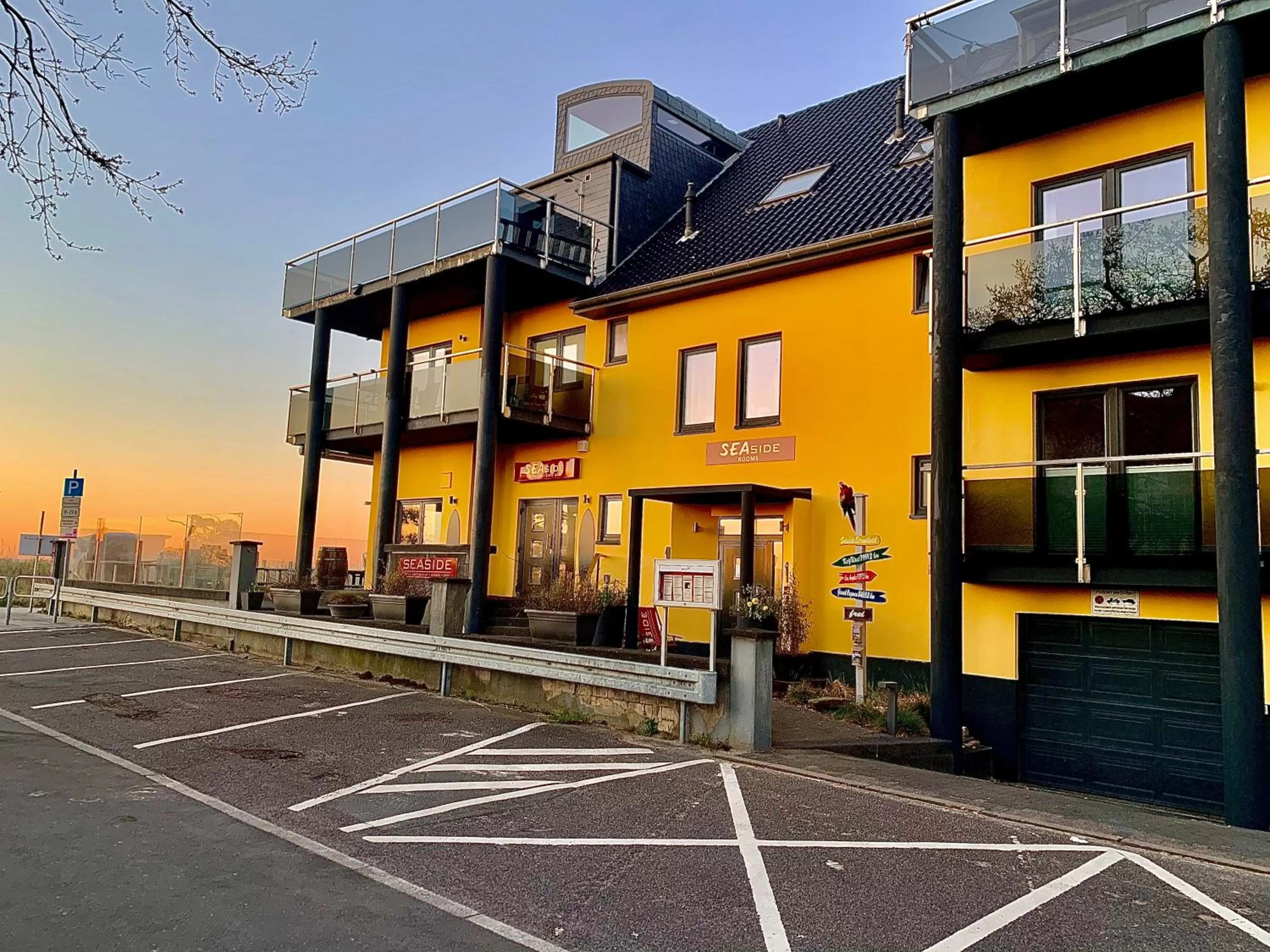 Property building in Seaside-Strandhotel