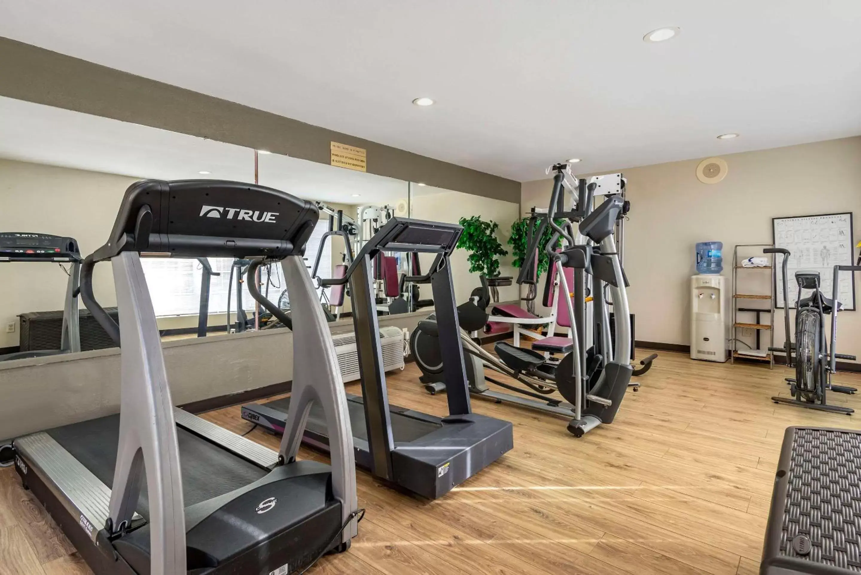 Fitness centre/facilities in Quality Inn Conyers I-20 Fitness centre/facilities in Quality Inn Conyers I-20