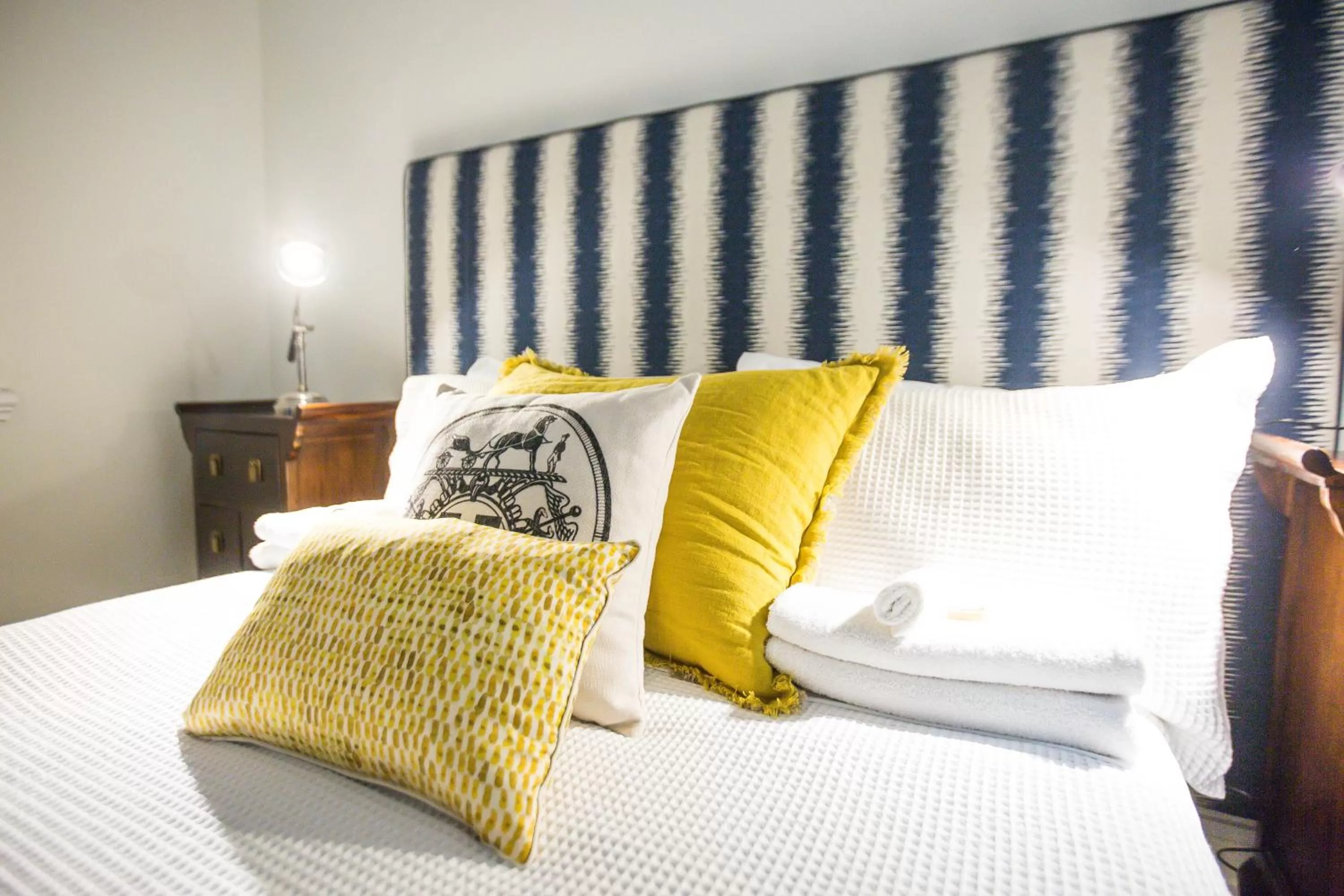 Bed in Edward Lodge New Fam