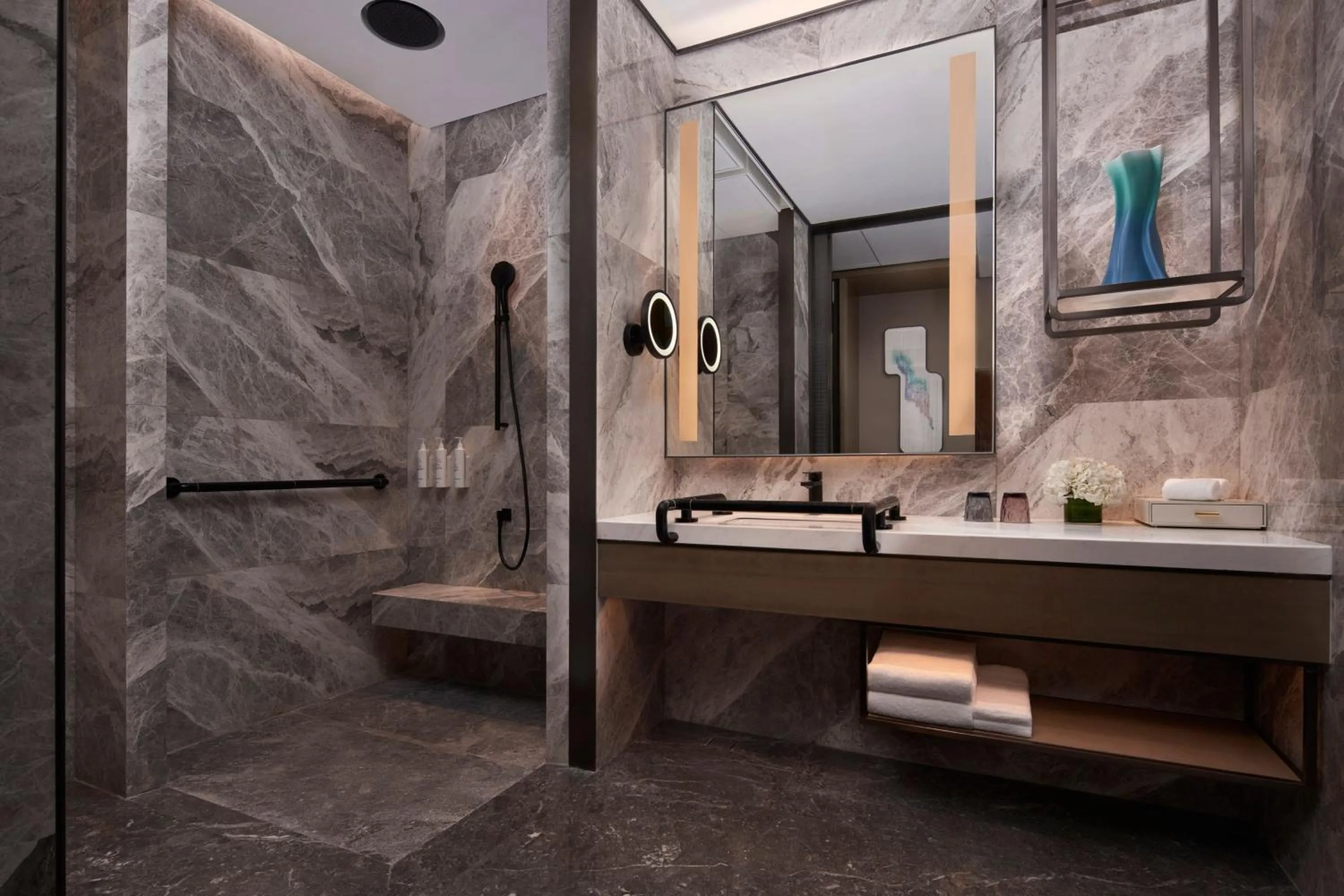 Bathroom in Tianjin Marriott Hotel National Convention and Exhibition Center