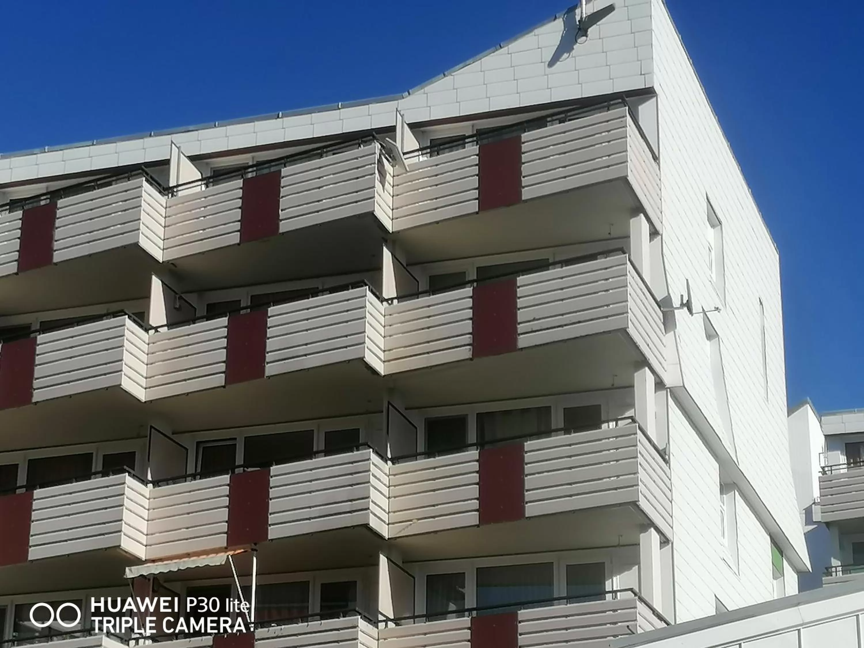 Property building in King Panorama mit Netflix