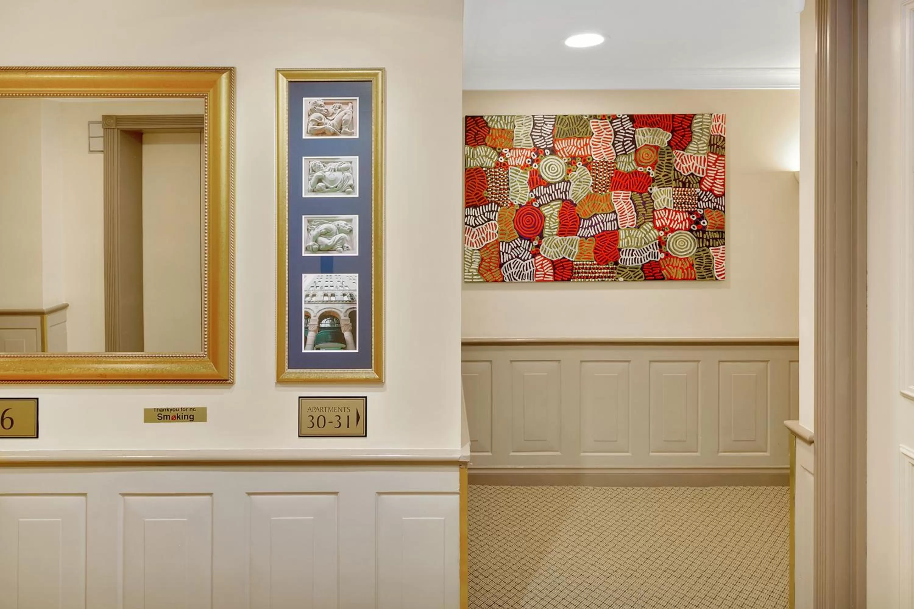 Decorative detail in Manor Apartment Hotel