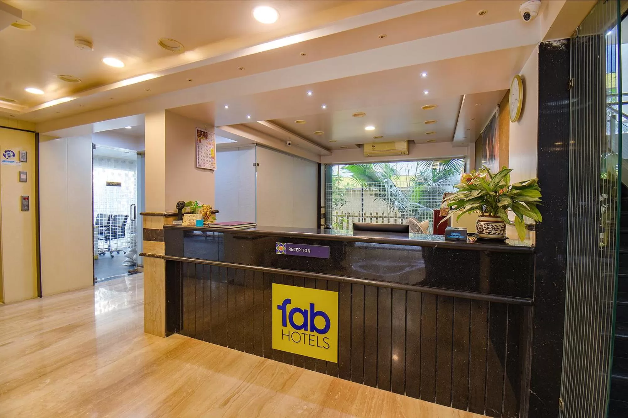 Lobby or reception in FabHotel SR Wakad - Nr Mall of Millenium