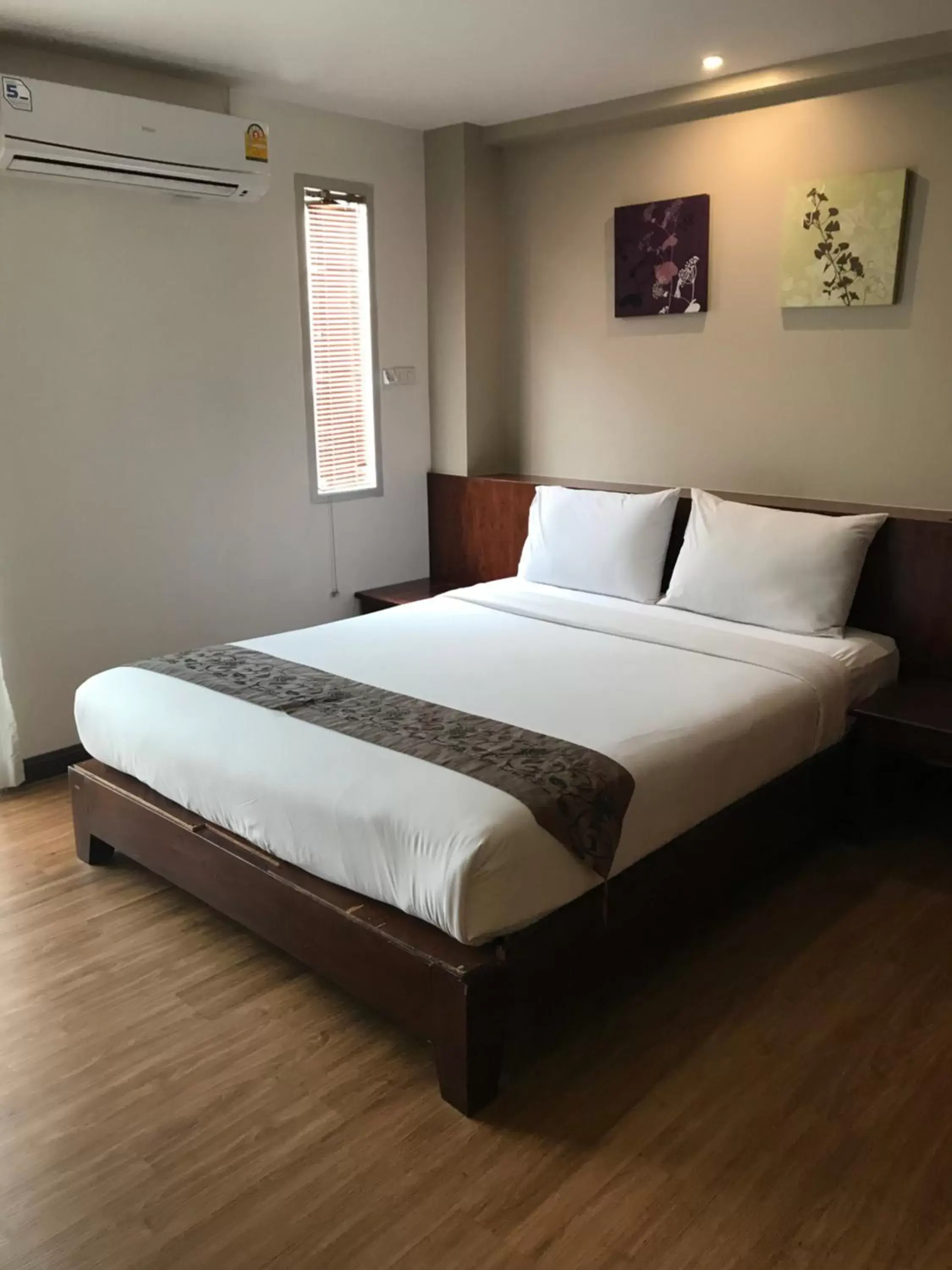 Bedroom, Bed in Floral Shire Suvarnabhumi Airport - SHA Extra Plus