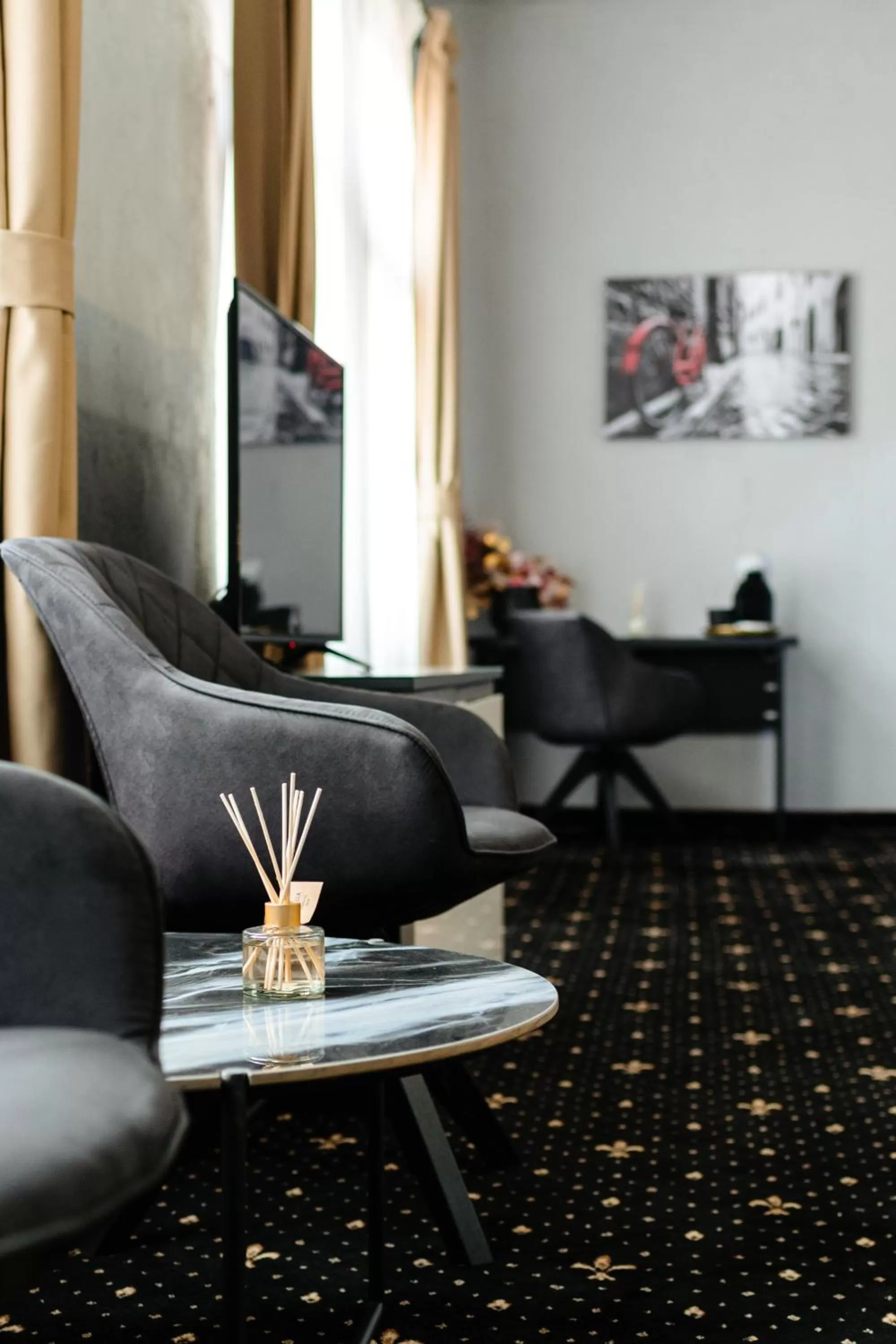 Seating area in Palace Bulevard Inn