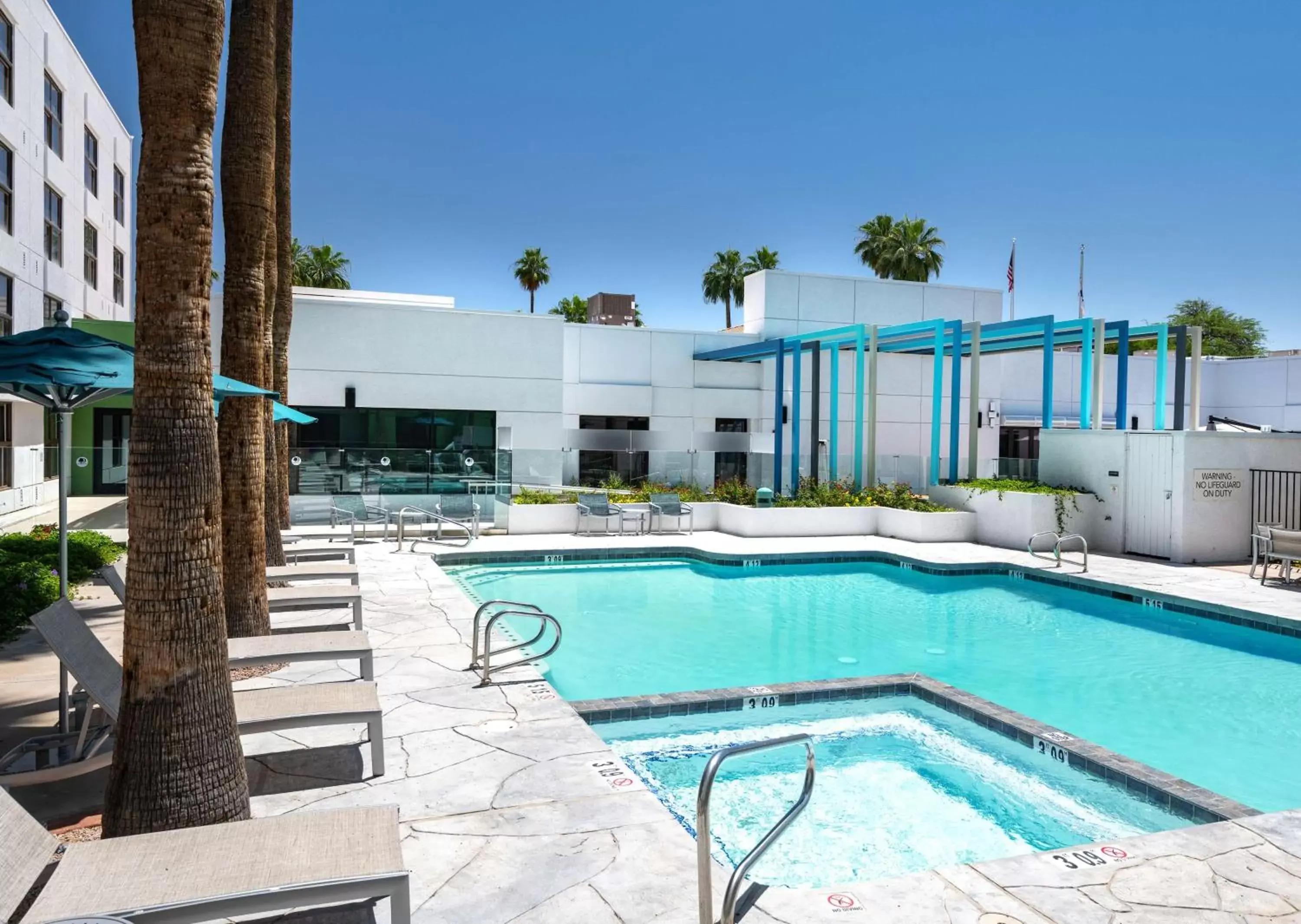 Pool view, Swimming Pool in DoubleTree by Hilton Chandler Phoenix, AZ