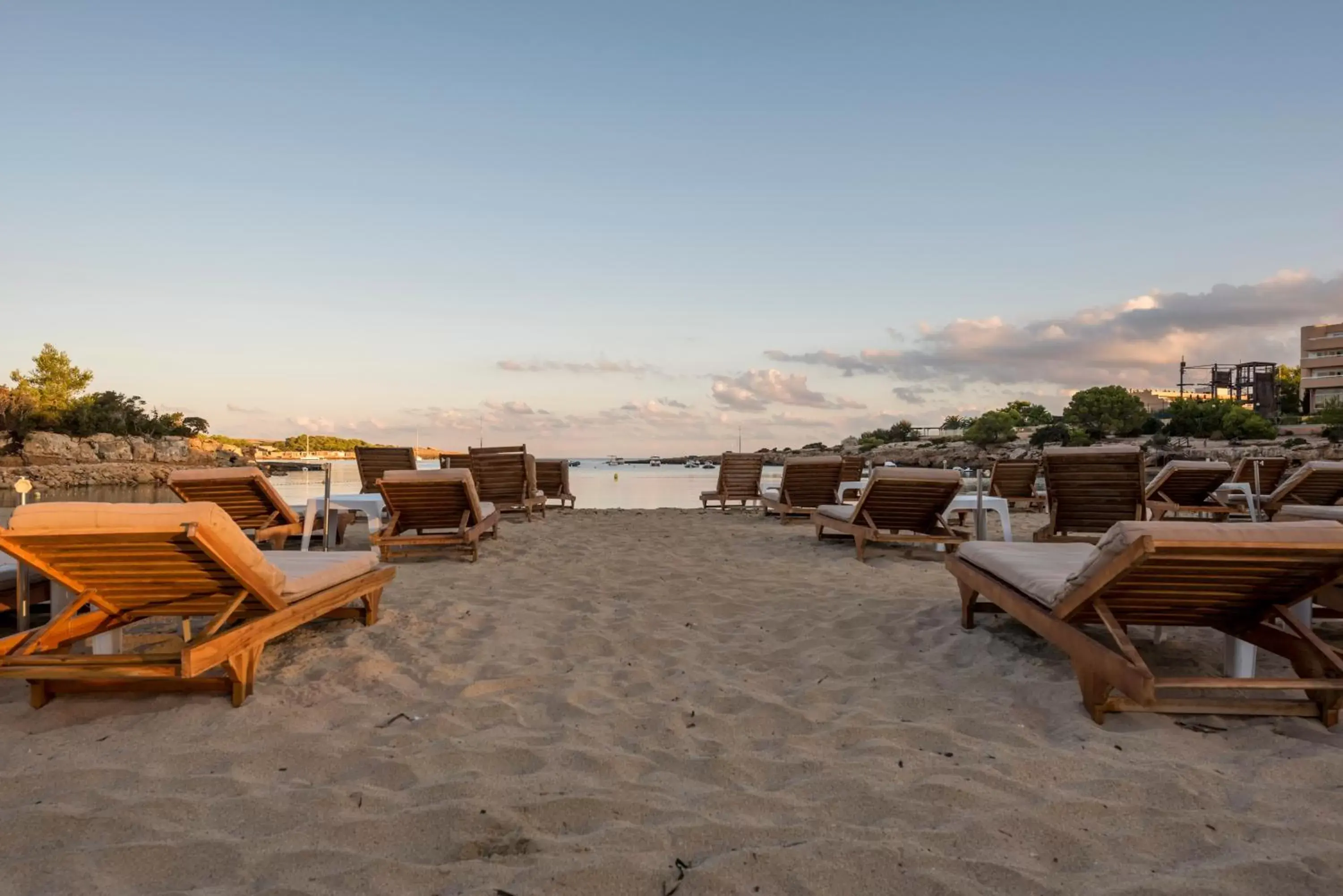 Beach in Camelina Suites - Formerly Torrent Bay