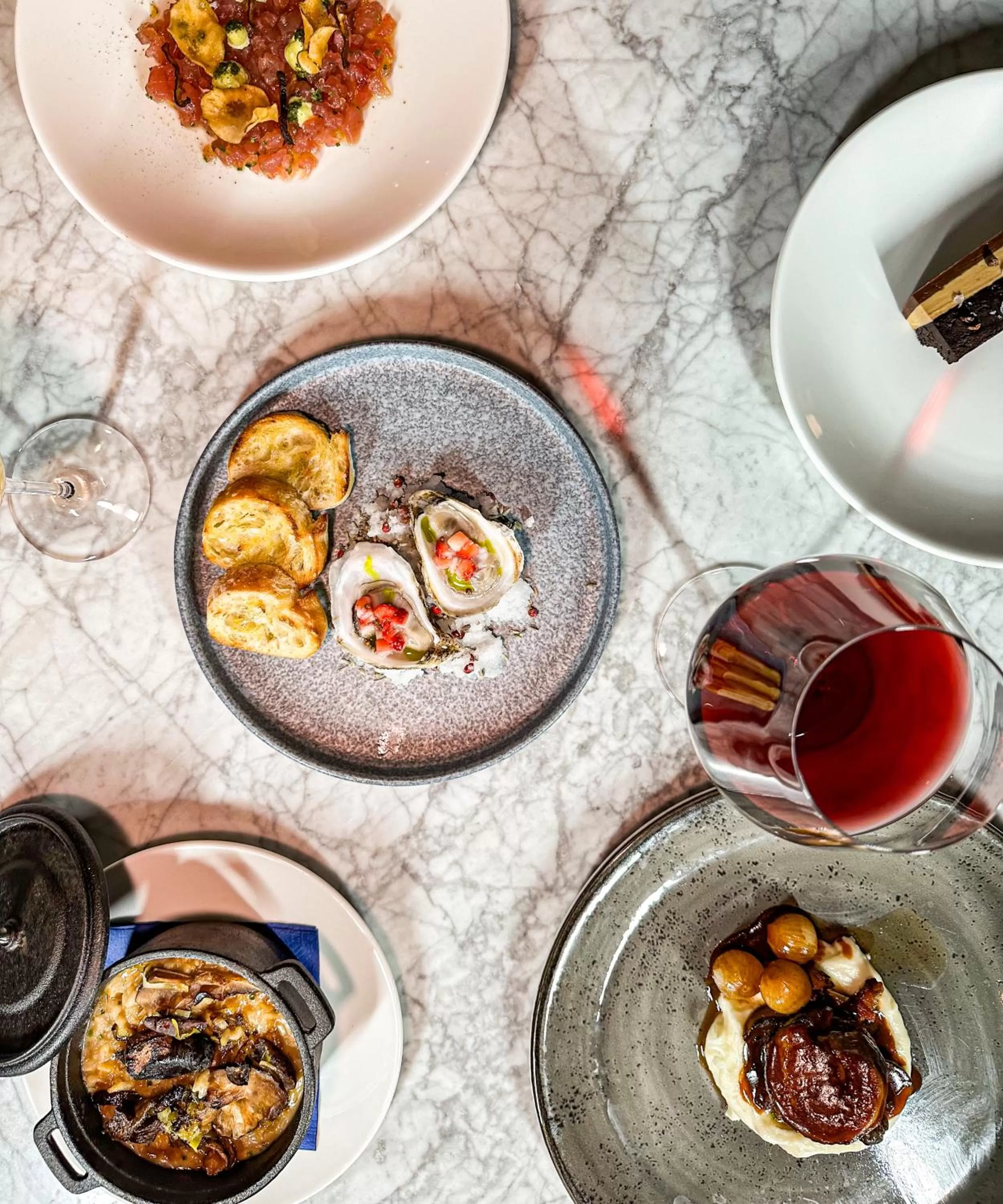 Restaurant/places to eat in Kimpton Banneker Hotel by IHG