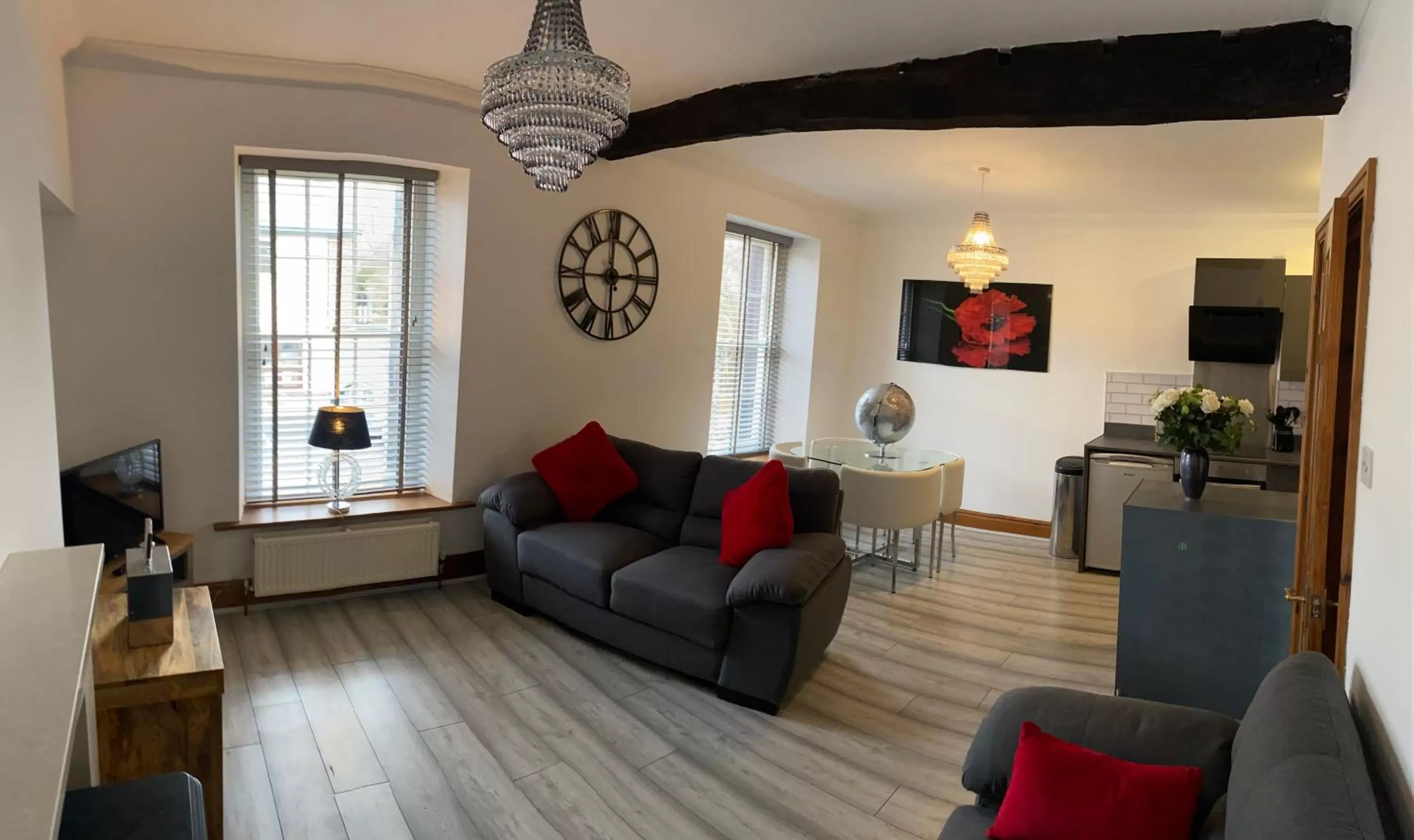 TV and multimedia in Crown and Cushion Appleby