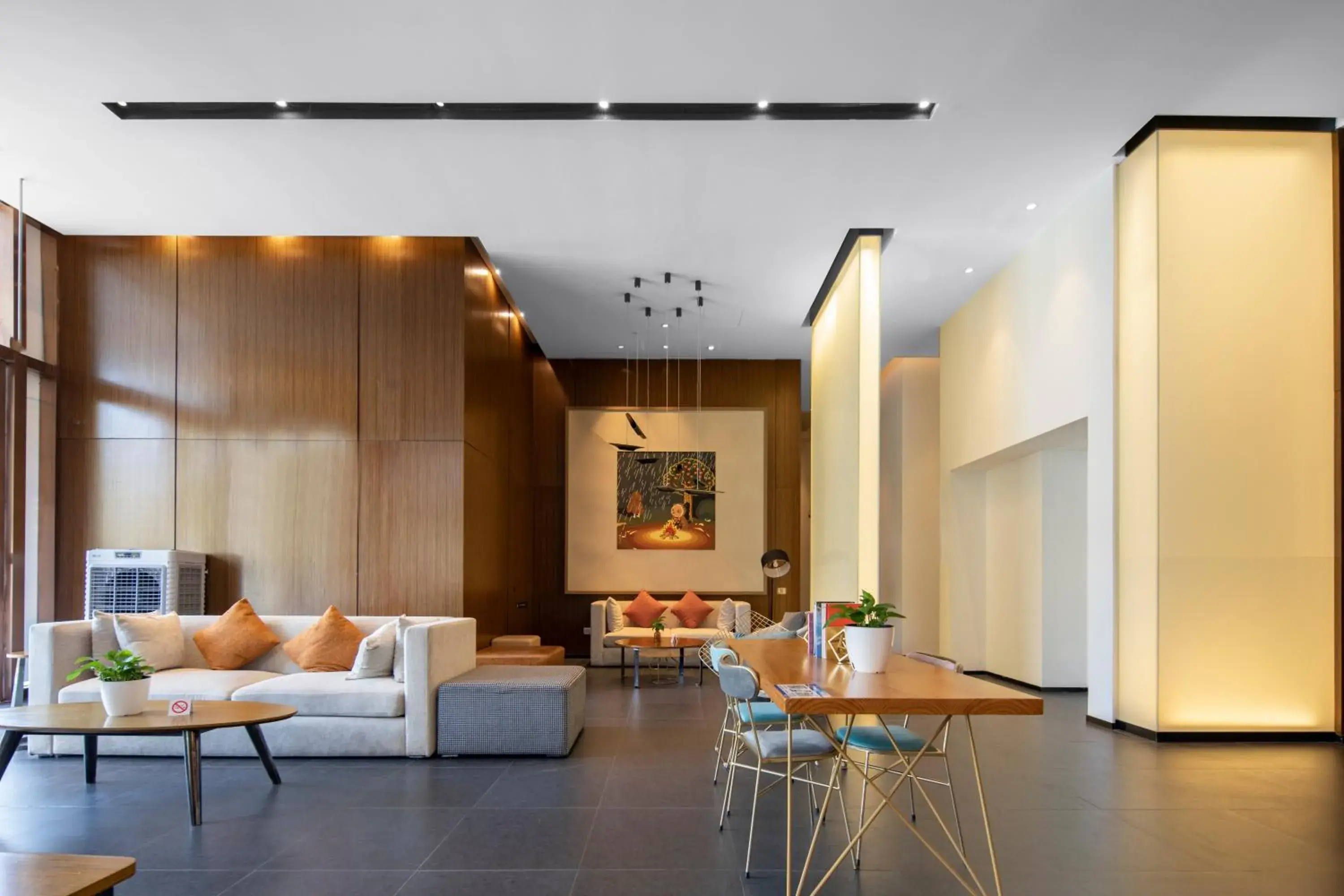 Lobby or reception in Minimax Hotel Shanghai Songjiang Lobby or reception in Minimax Hotel Shanghai Songjiang