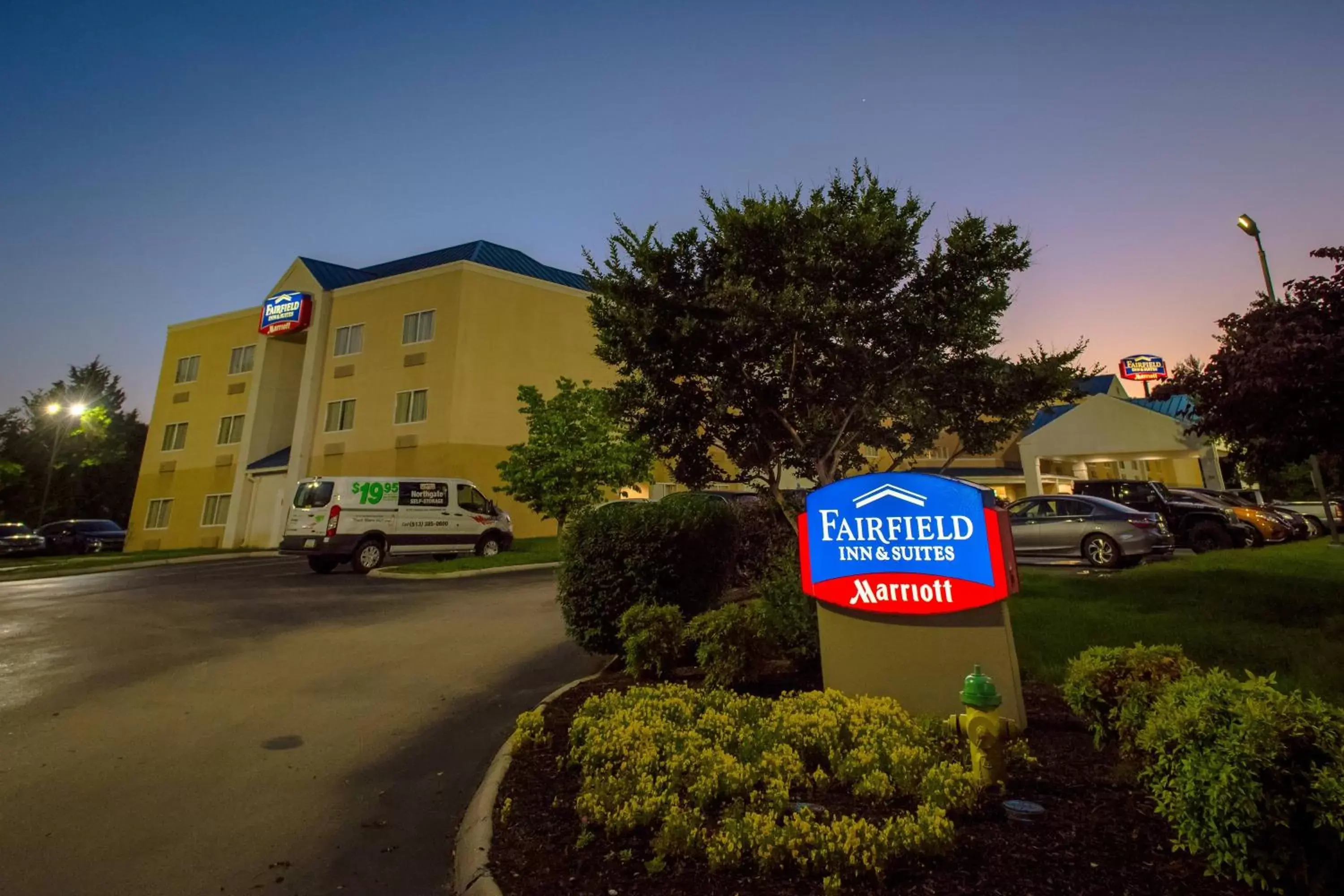 Property building, Property Logo/Sign in Fairfield Inn & Suites by Marriott Knoxville/East