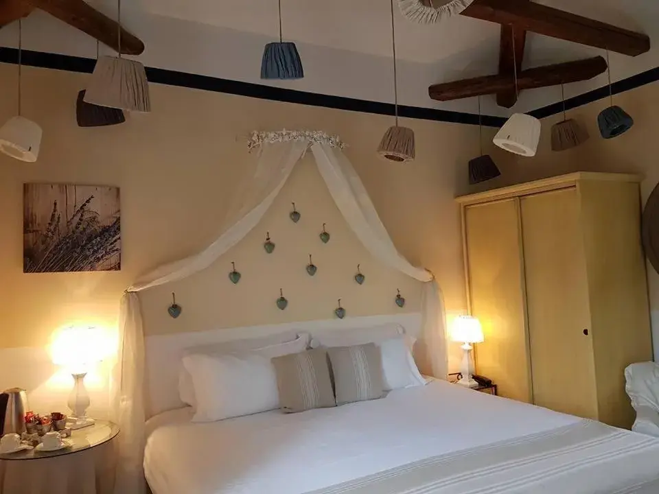 Decorative detail, Room Photo in Hotel Villa Stella